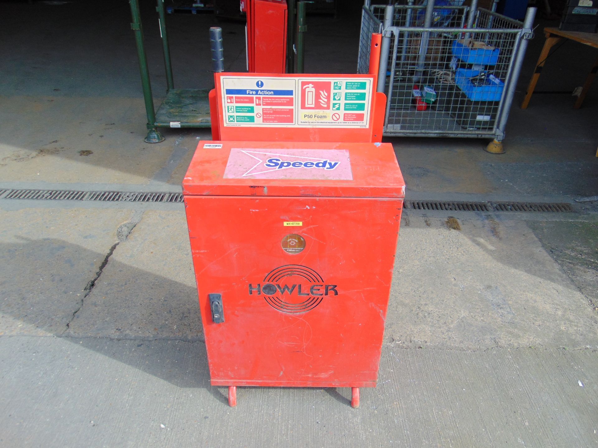 Howler Site Fire Point Trolley w/ Wireless Siren