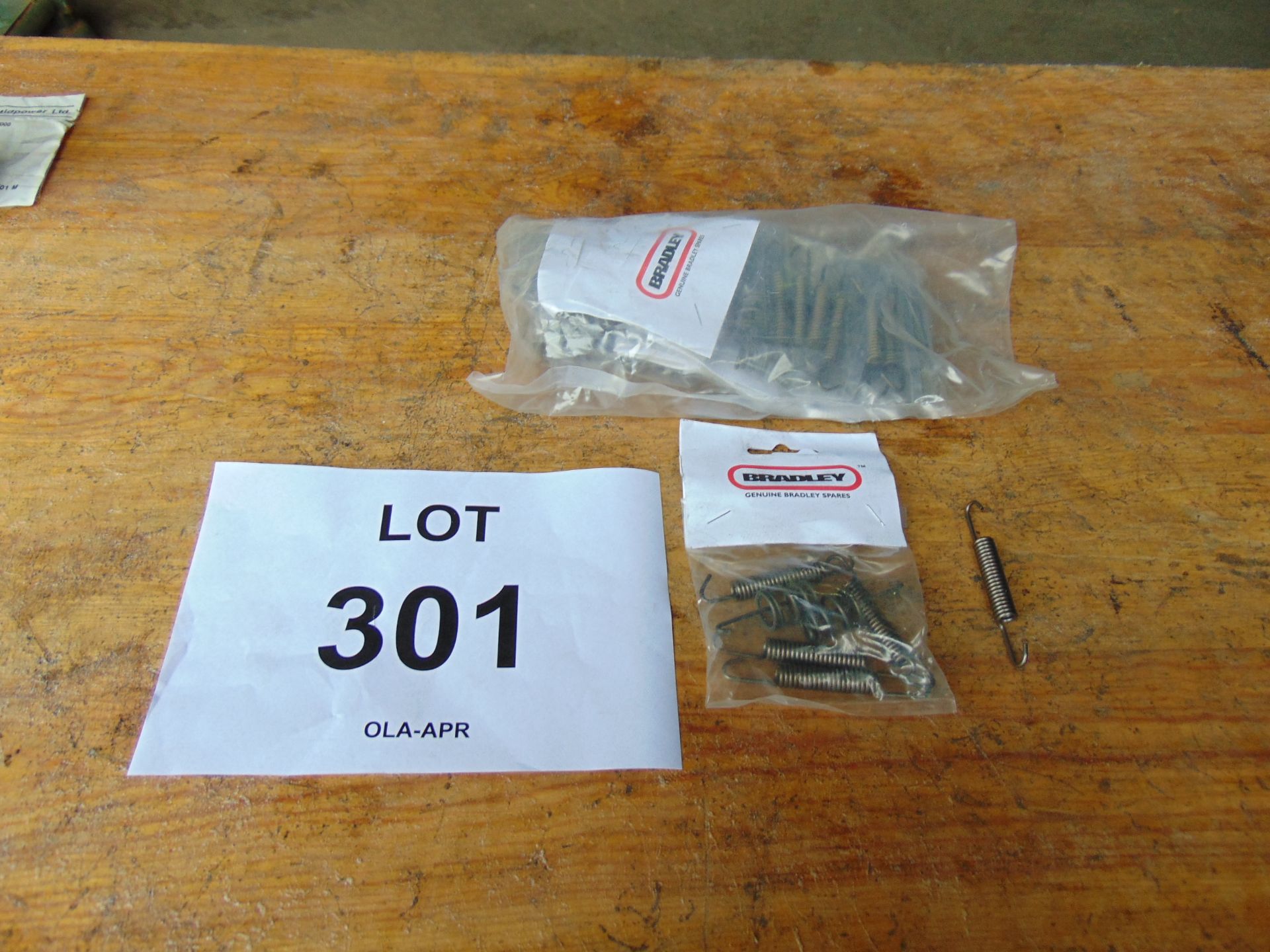 QTY 50 (10 Small Packs x 5) Brake Springs Kit