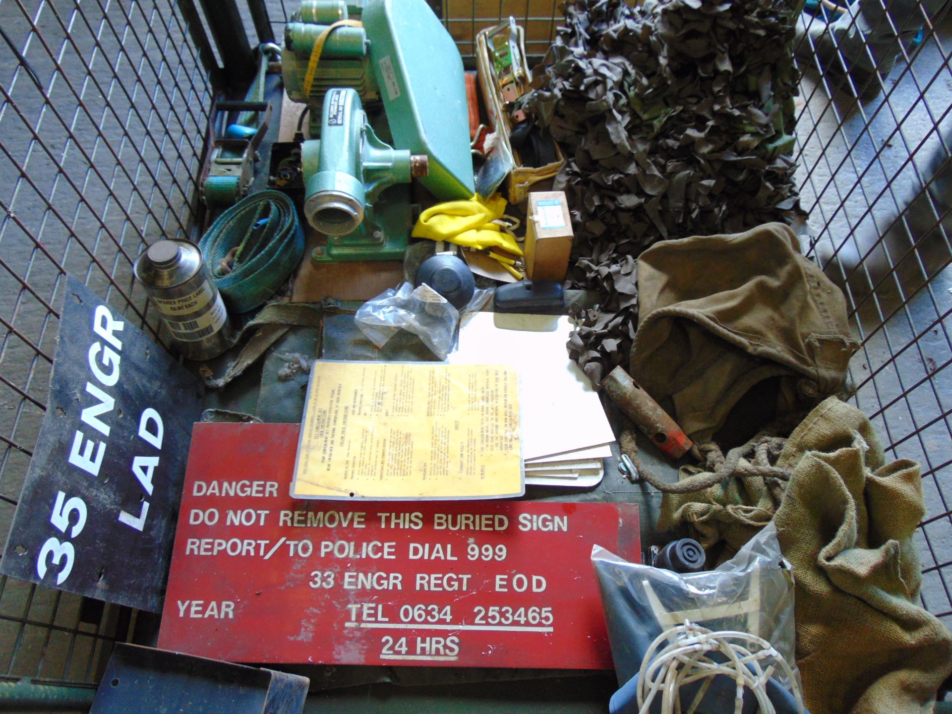 1 x Stillage Signs, Straps, Blower, Camo Nets etc - Image 3 of 8