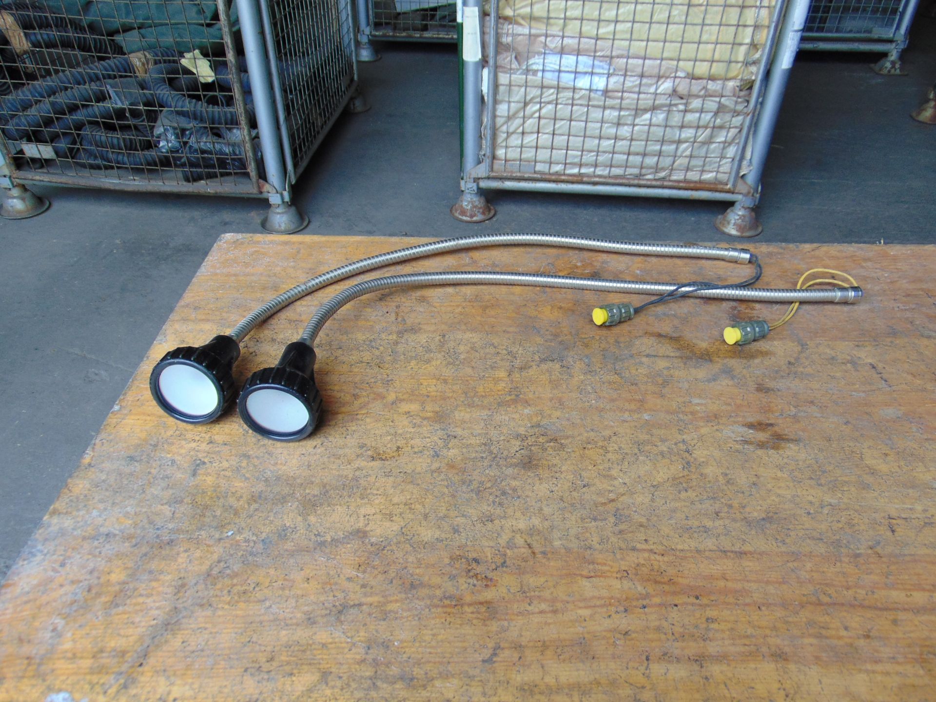 2 x Flexible Map Lamp Land Rover Etc - Image 2 of 5