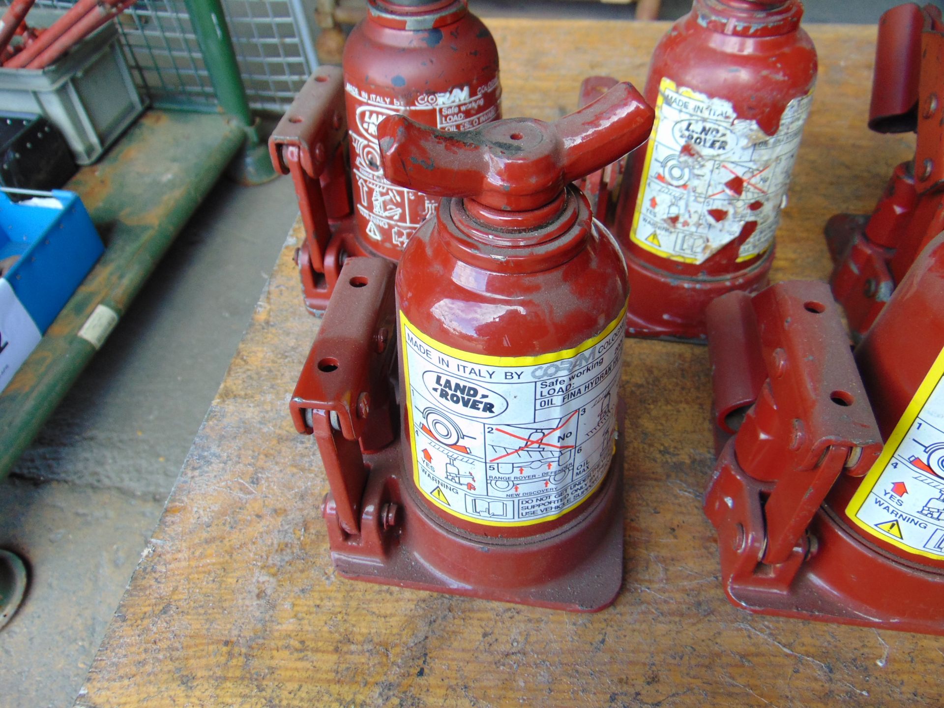 6 x Land Rover 2 Tonne Bottle Jacks - Image 4 of 5