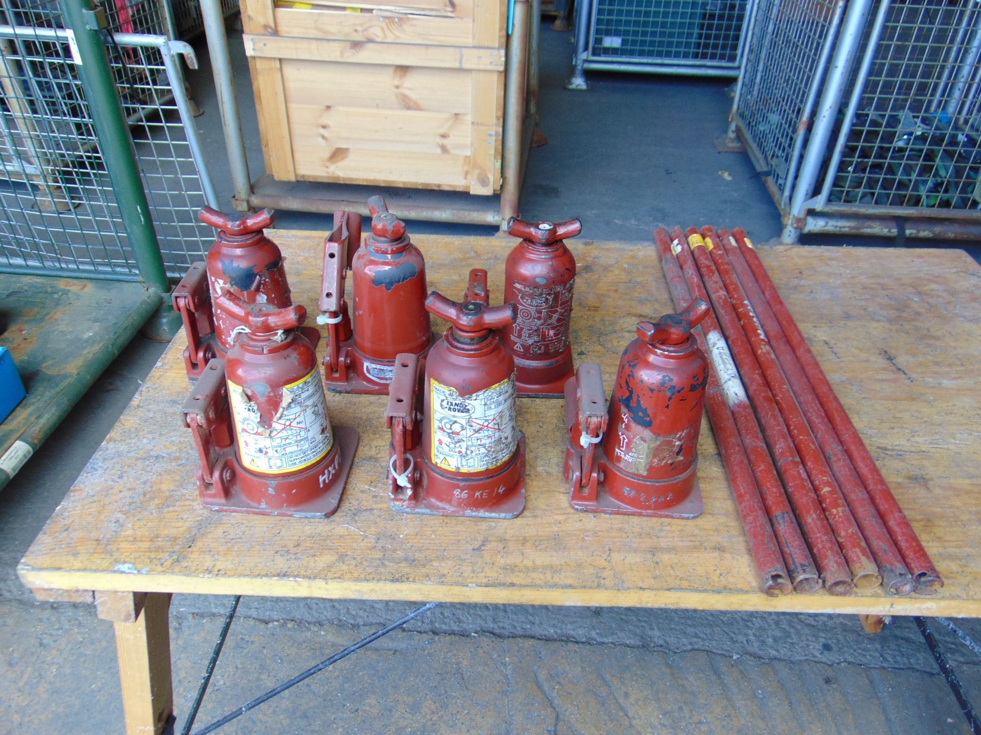 6 x Land Rover 2 Tonne Bottle Jacks - Image 5 of 5