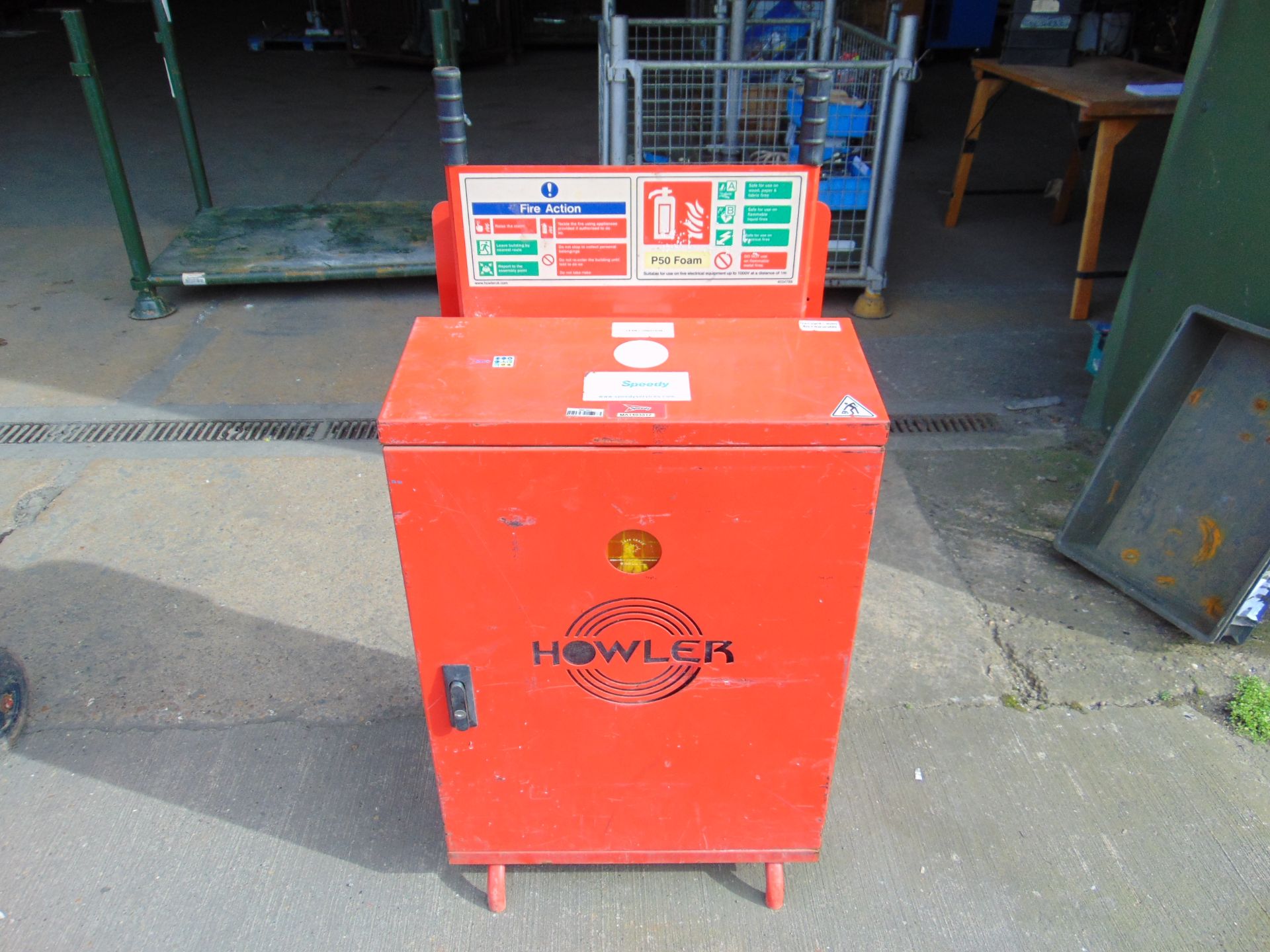 Howler Site Fire Point Trolley w/ Wireless Siren