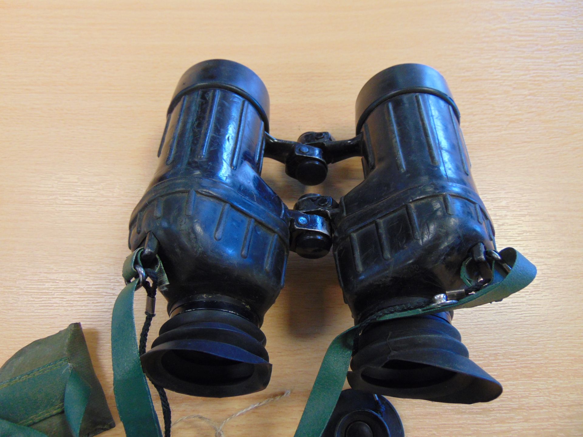 AVIMO L12A1 7x42 British Army Water Proof Self Focusing Binos c/w Filters etc - Bild 4 aus 7