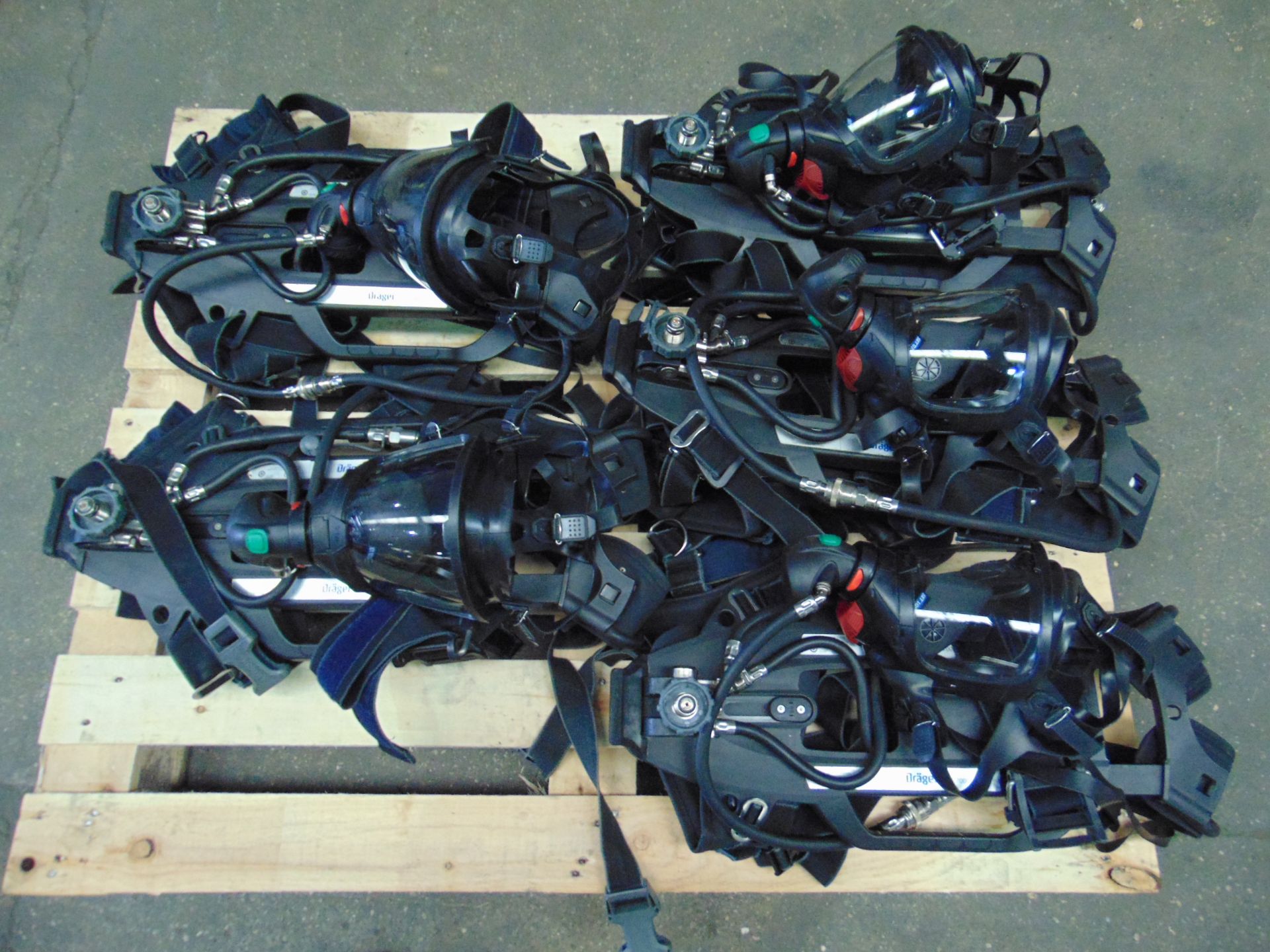 5 x Drager PSS 7000 Self Contained Breathing Apparatus w/ 10 x Drager 300 Bar Air Cylinders - Image 12 of 22