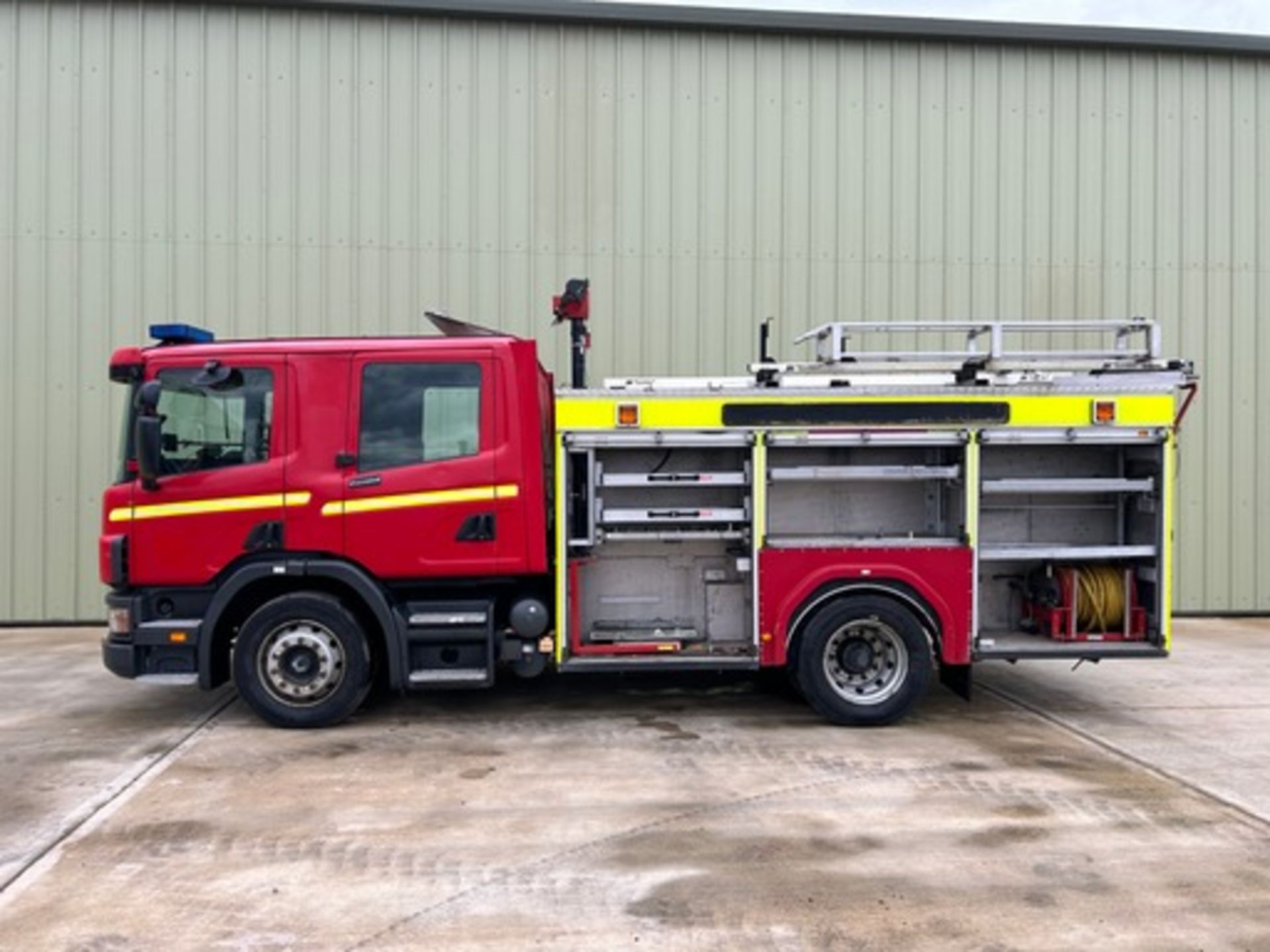 Scania Excalibur 94D 260 Fire Appliance - Image 8 of 26