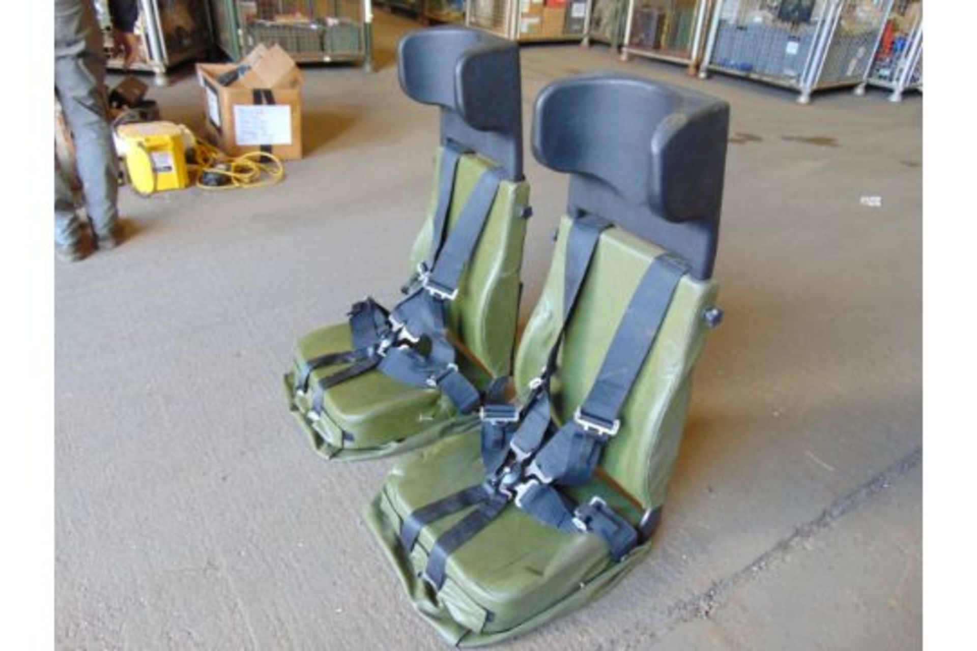 2 x New Unissued WIMIK Crew Seats c/w 5 Point Harness - Image 4 of 6