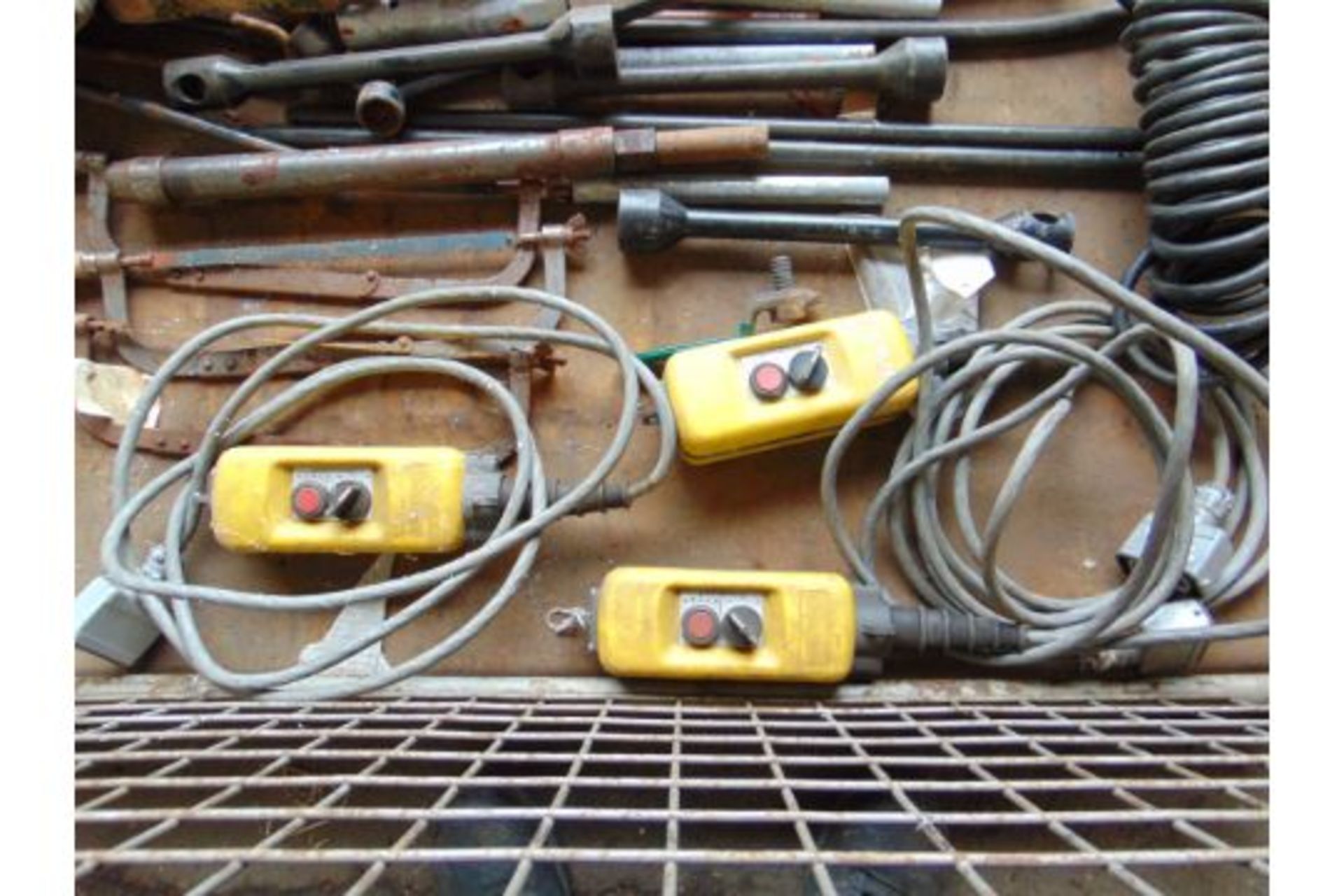 Stillage of Tools, Remote Controls, Trailer Electrical Connectors Etc - Image 2 of 4