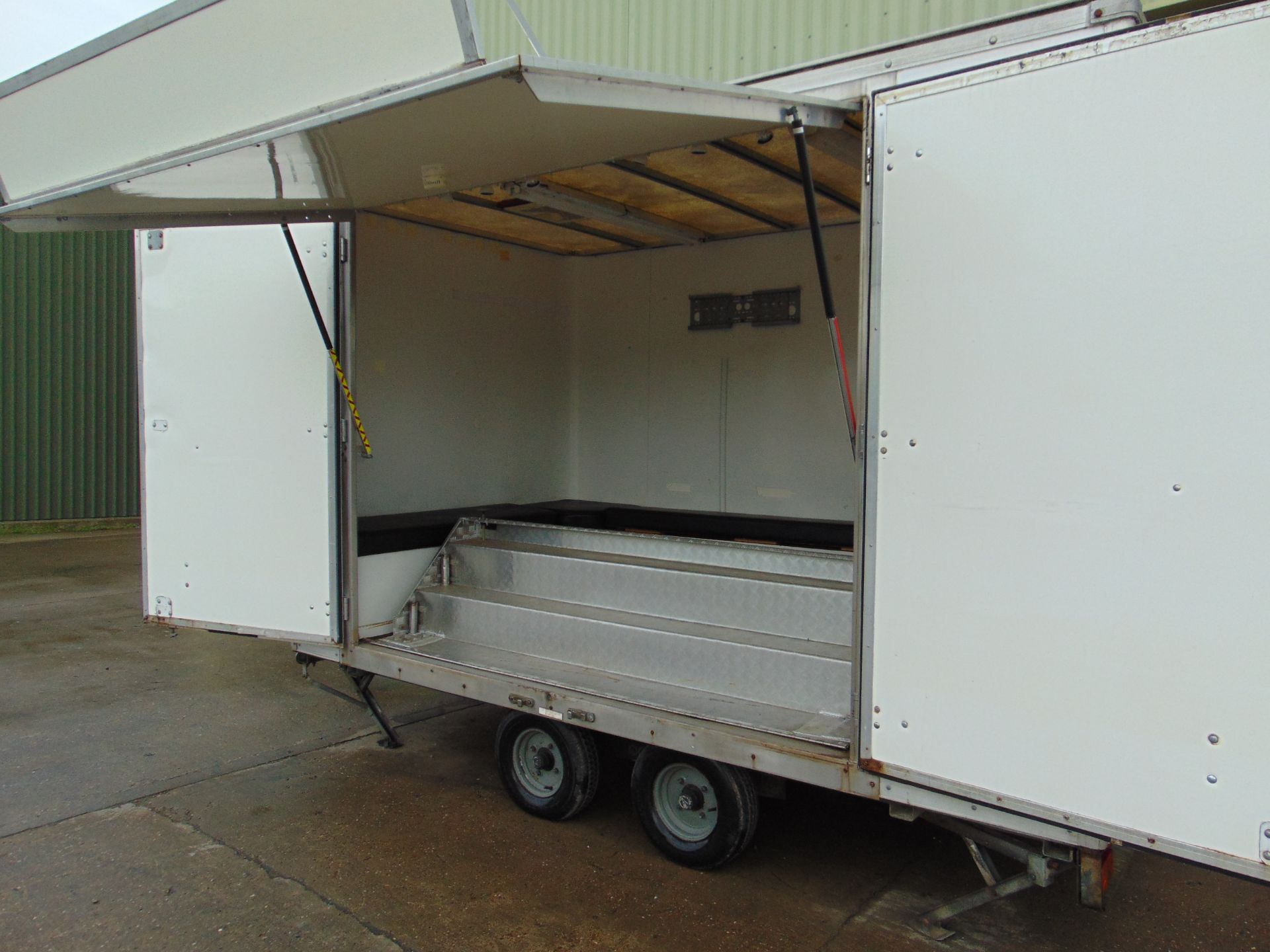 Exhibition Trailer - Twin Axle - 2000Kg - Image 6 of 60