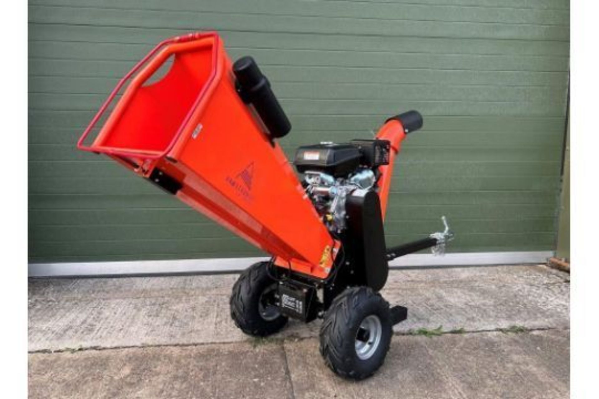Brand New & Unused, Armstrong DR-GS-15H Electric Start Petrol Wood Chipper - Image 7 of 20