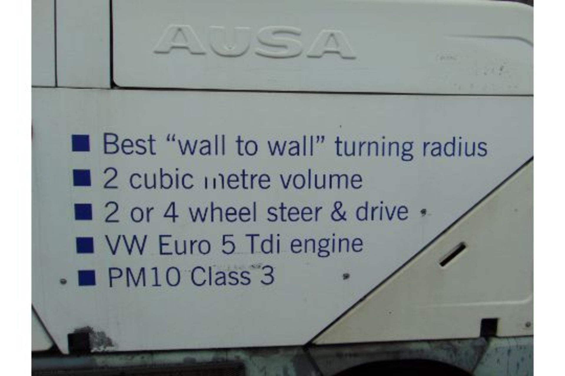 2013 Ausa B200H Road Sweeper - VW TDI Diesel Engine - Image 23 of 43