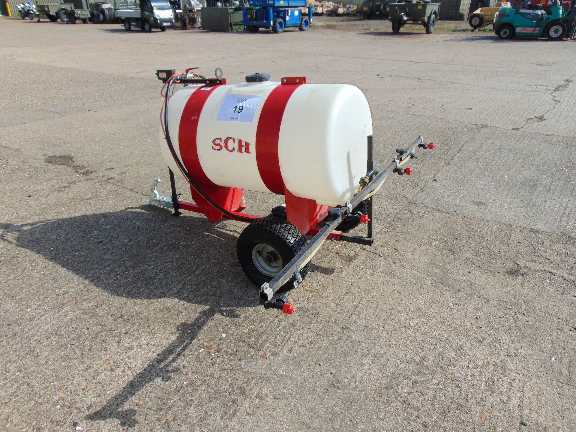 SCH GWCS9 180 L Towed Sprayer 96 inch spray width with folding spray bar. - Image 14 of 15