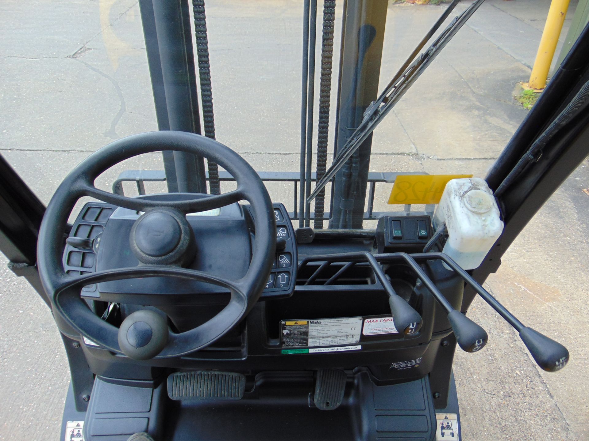 2011 Yale GDP 35VX Diesel Fork Lift Truck - Image 25 of 48