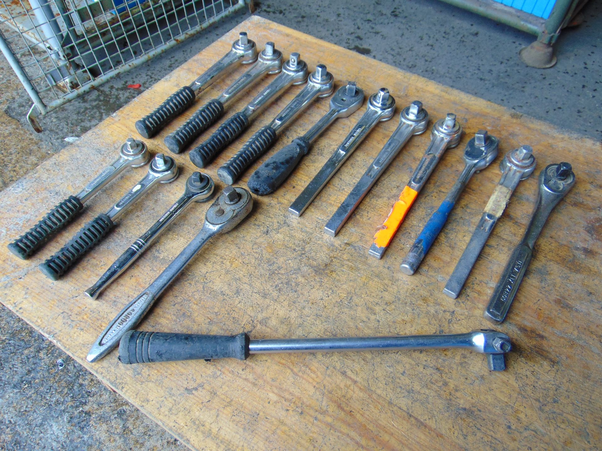 15 x Various Ratchet Handles & Breaker Bar - Image 5 of 5