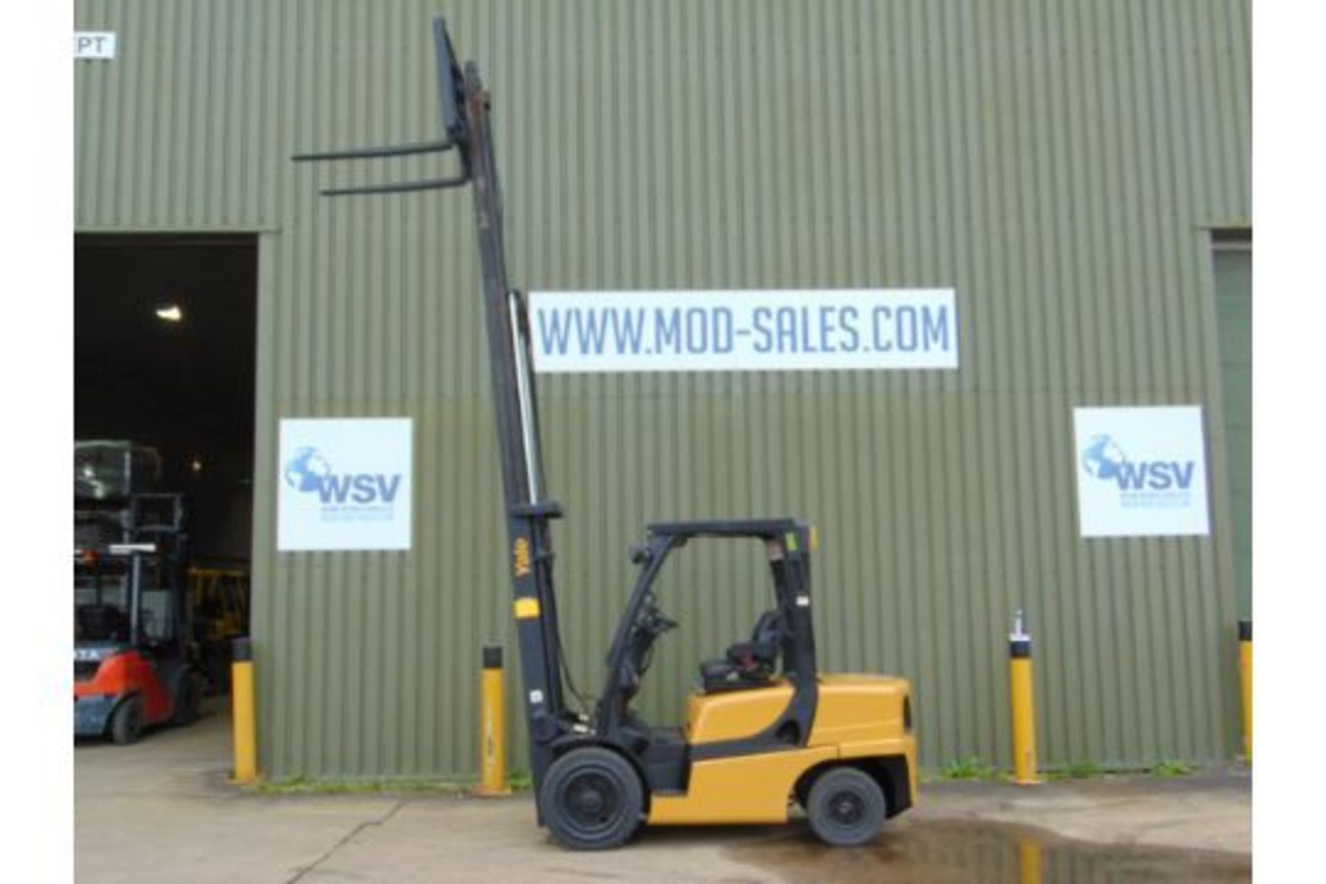 2011 Yale GDP35VX Fork Lift Truck - Triple 3 Stage Mast w/ Side Shift - Bild 18 aus 34