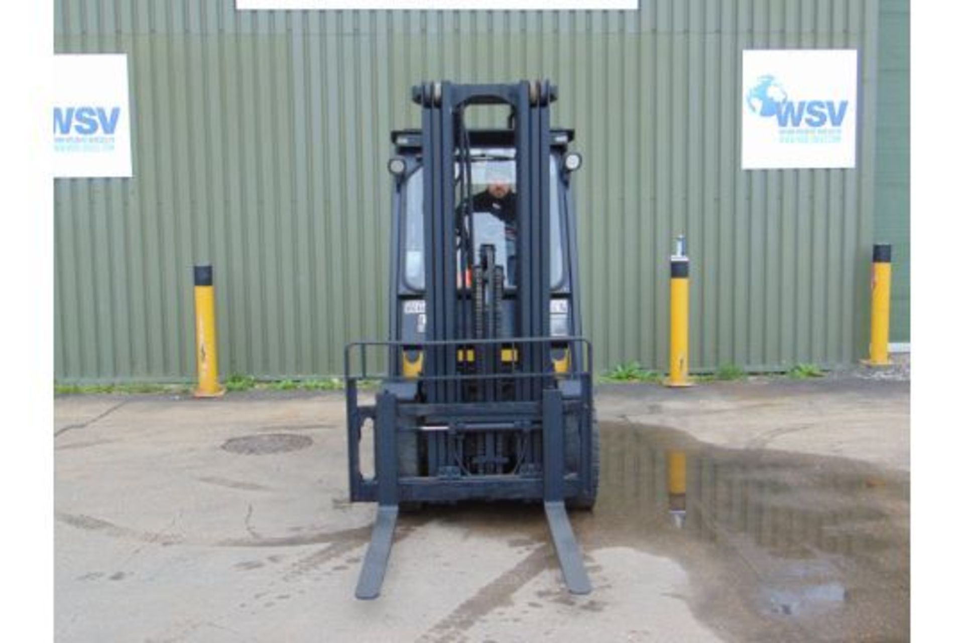 2011 Yale GDP35VX Fork Lift Truck - Triple 3 Stage Mast w/ Side Shift - Bild 16 aus 34