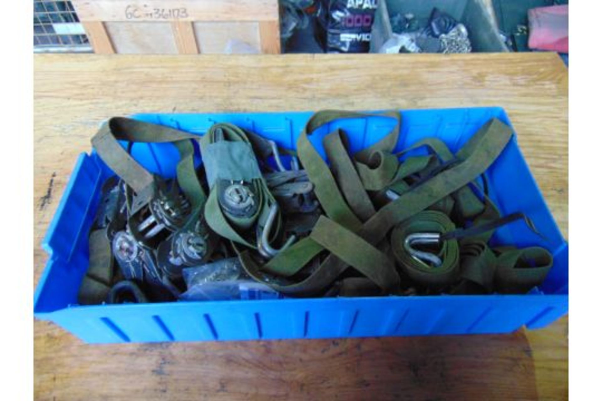 10 x Ratchet Load Straps from MoD - Image 4 of 4