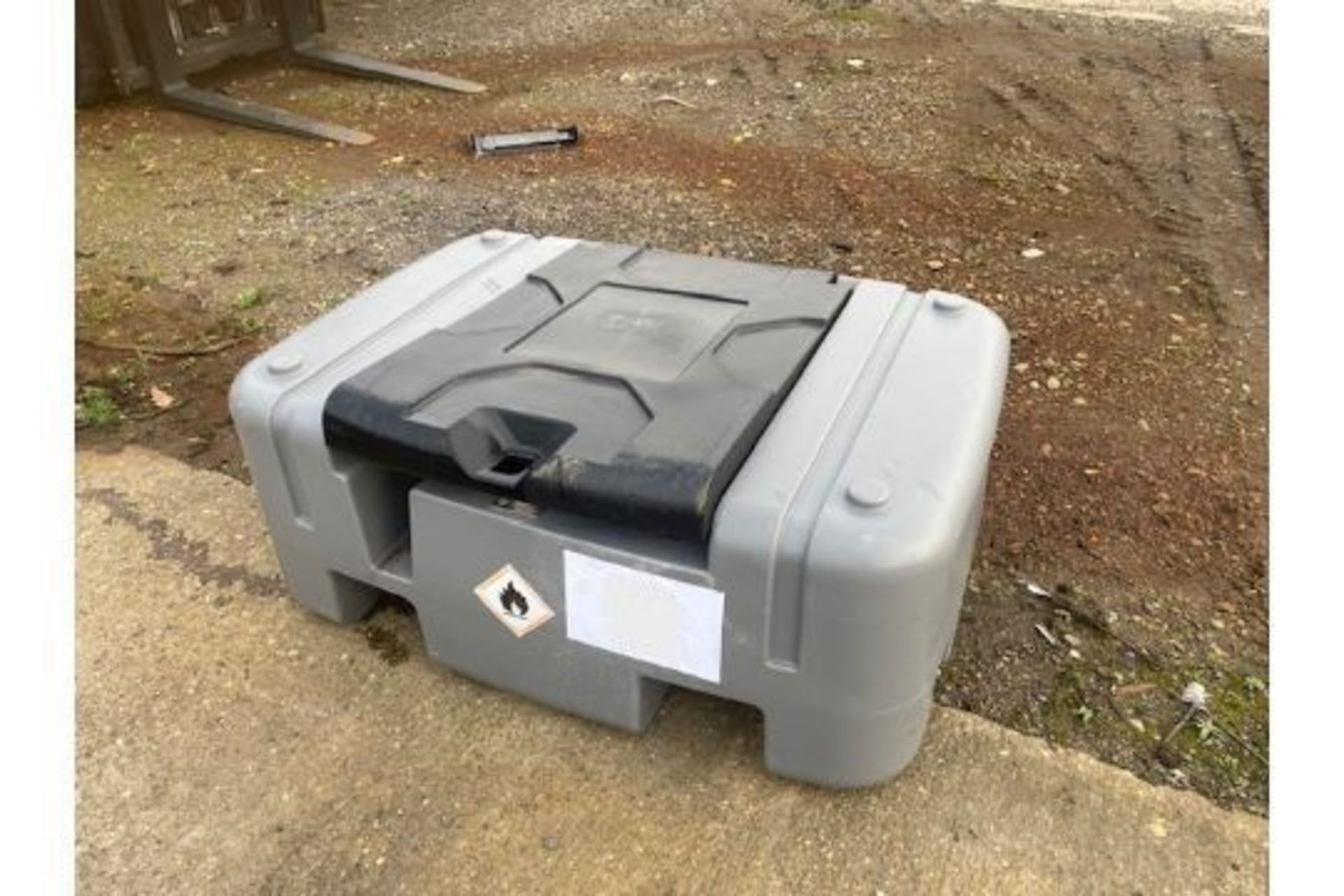 New Unused 220 Litre Demountable Refuelling Tank - Image 3 of 3