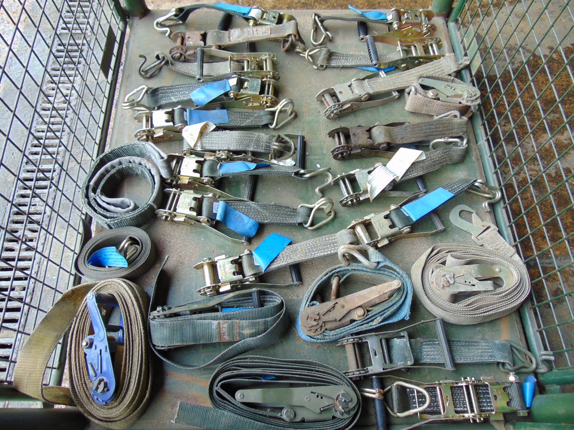 1 x Stillage Various Assortment of Ratchets & Straps - Image 3 of 4