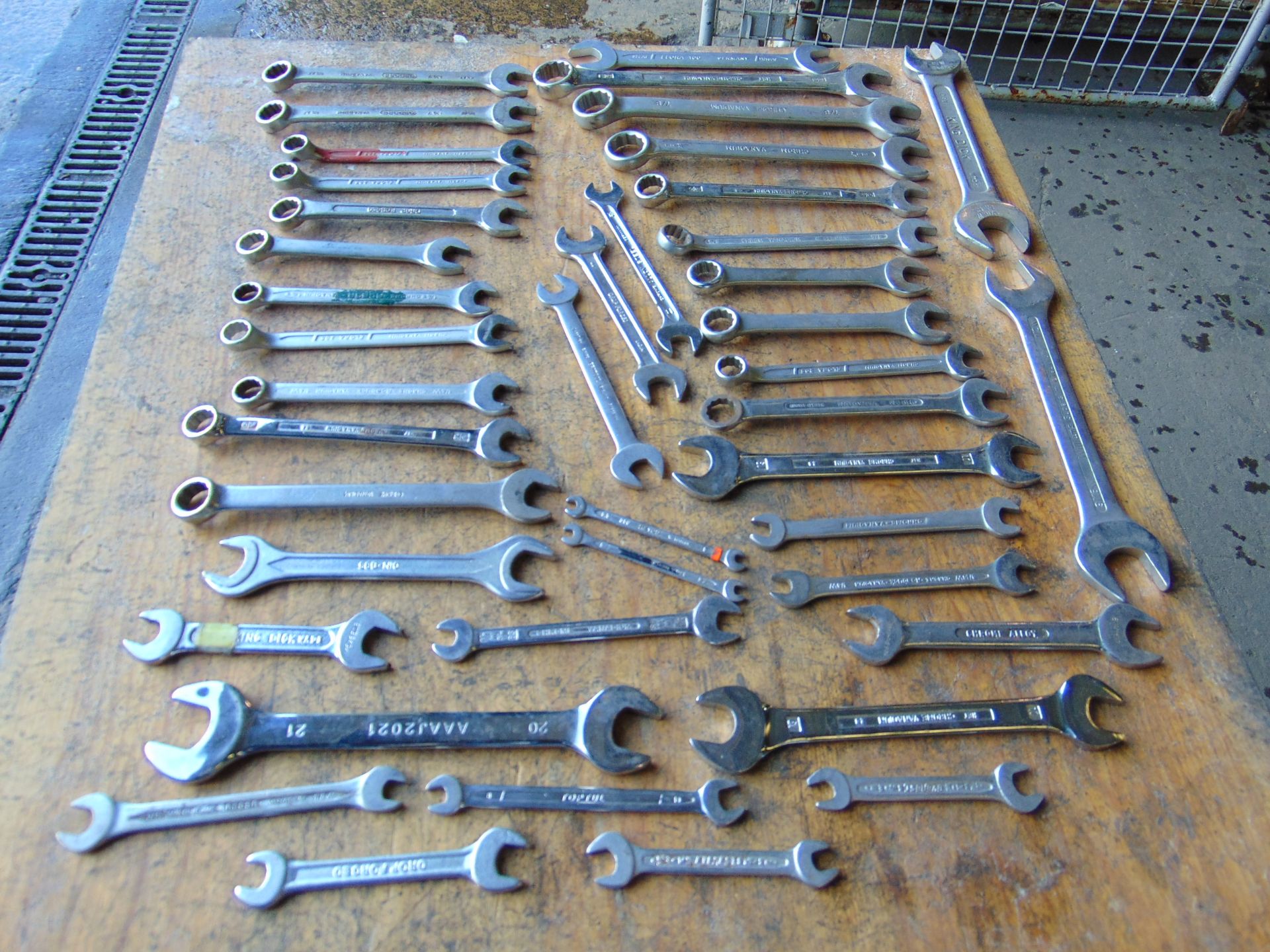 Assortment of Spanners - Image 3 of 4