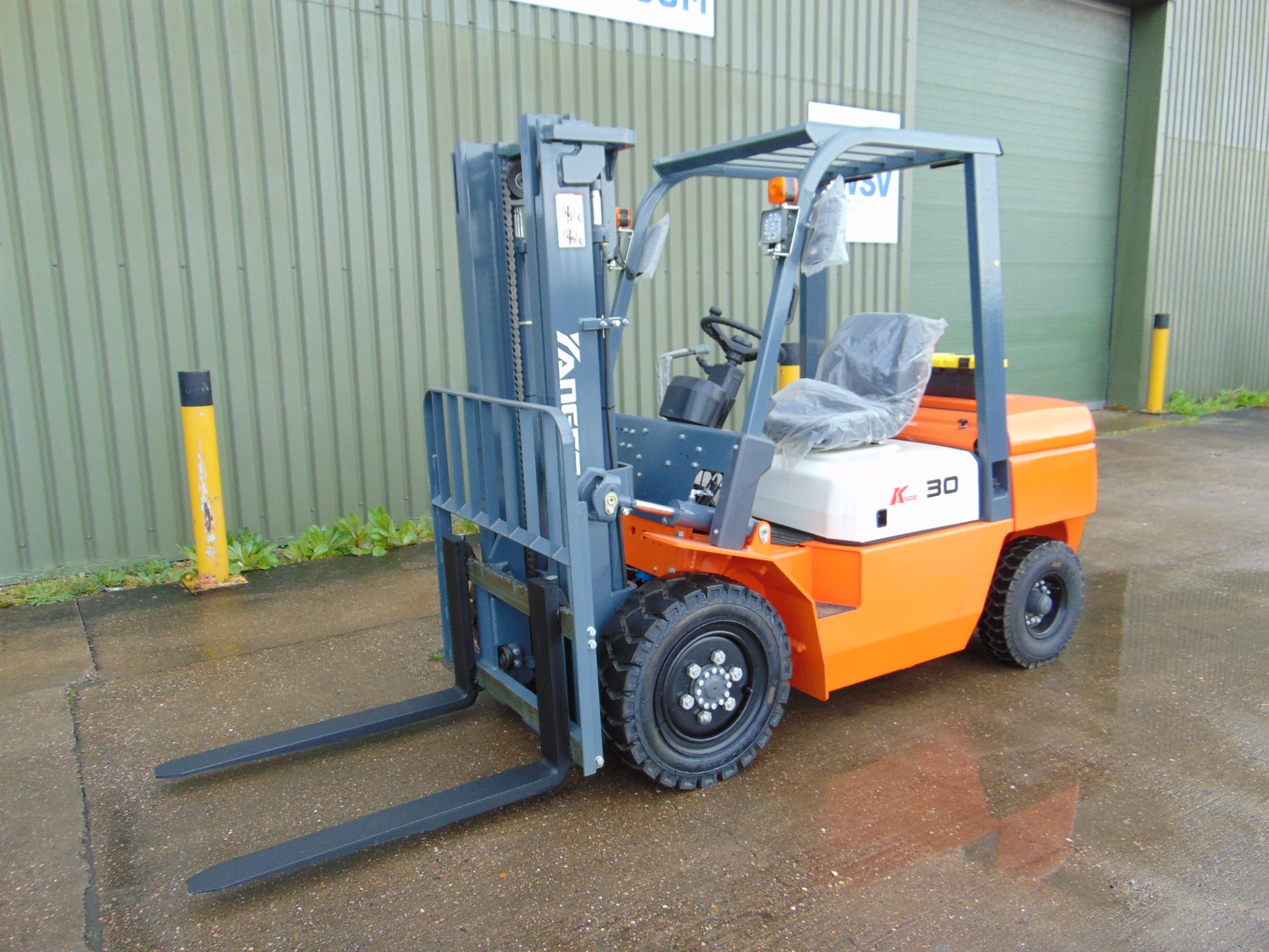 NEW UNUSED 2023 YangFT CPCD 30 K-Series II Diesel Fork Lift Truck - Image 9 of 40