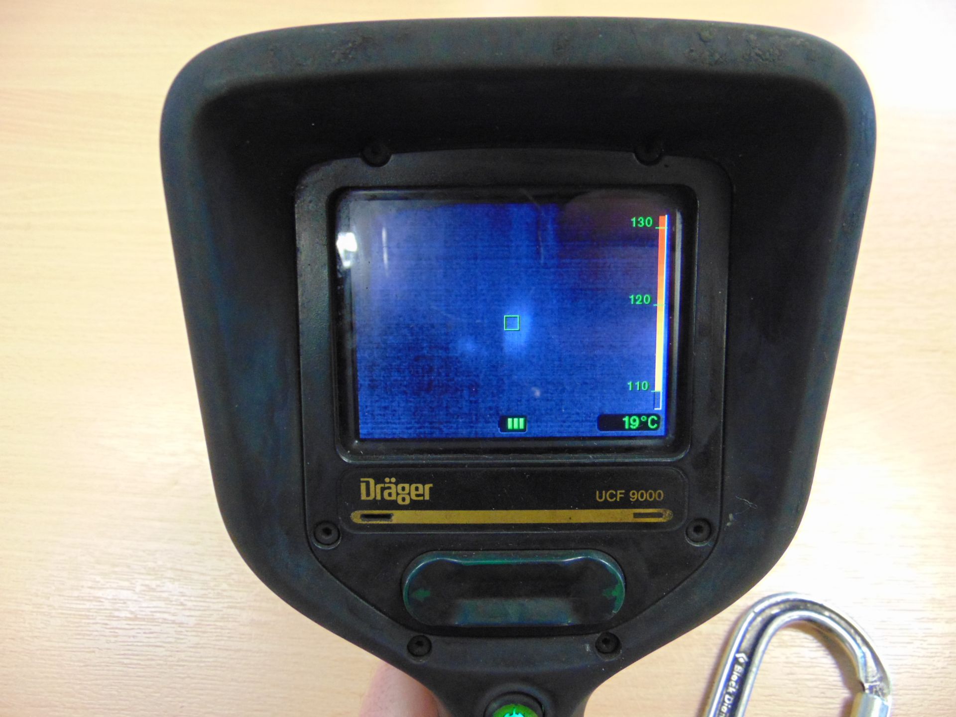 Drager UCF 9000 Thermal Imaging Camera w/ Charing Base & 3 Batteries - Image 4 of 12
