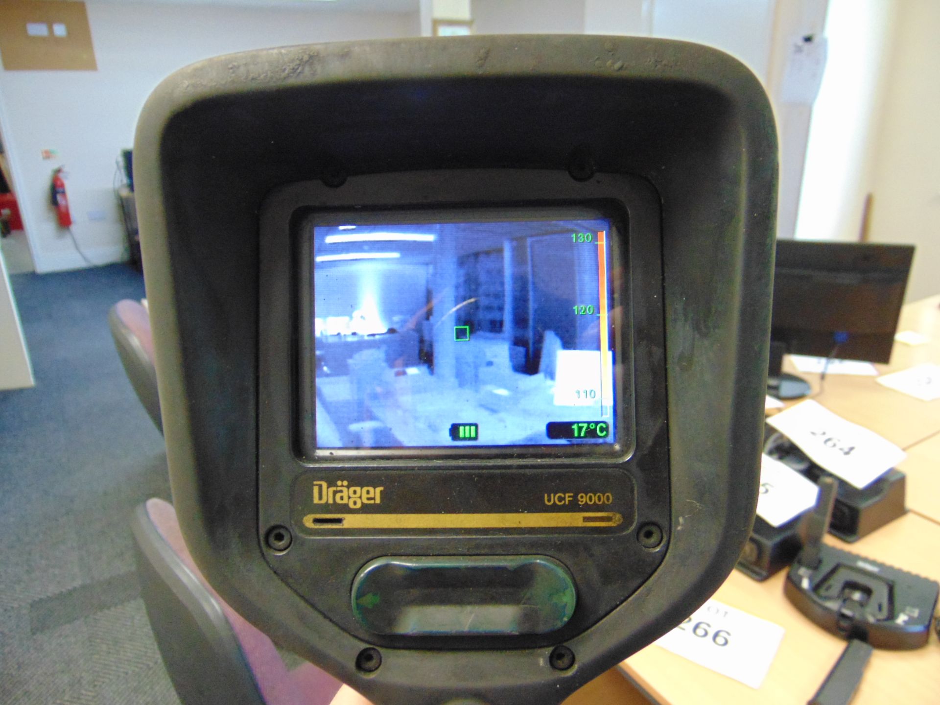 Drager UCF 9000 Thermal Imaging Camera w/ Charing Base & 3 Batteries - Image 5 of 12