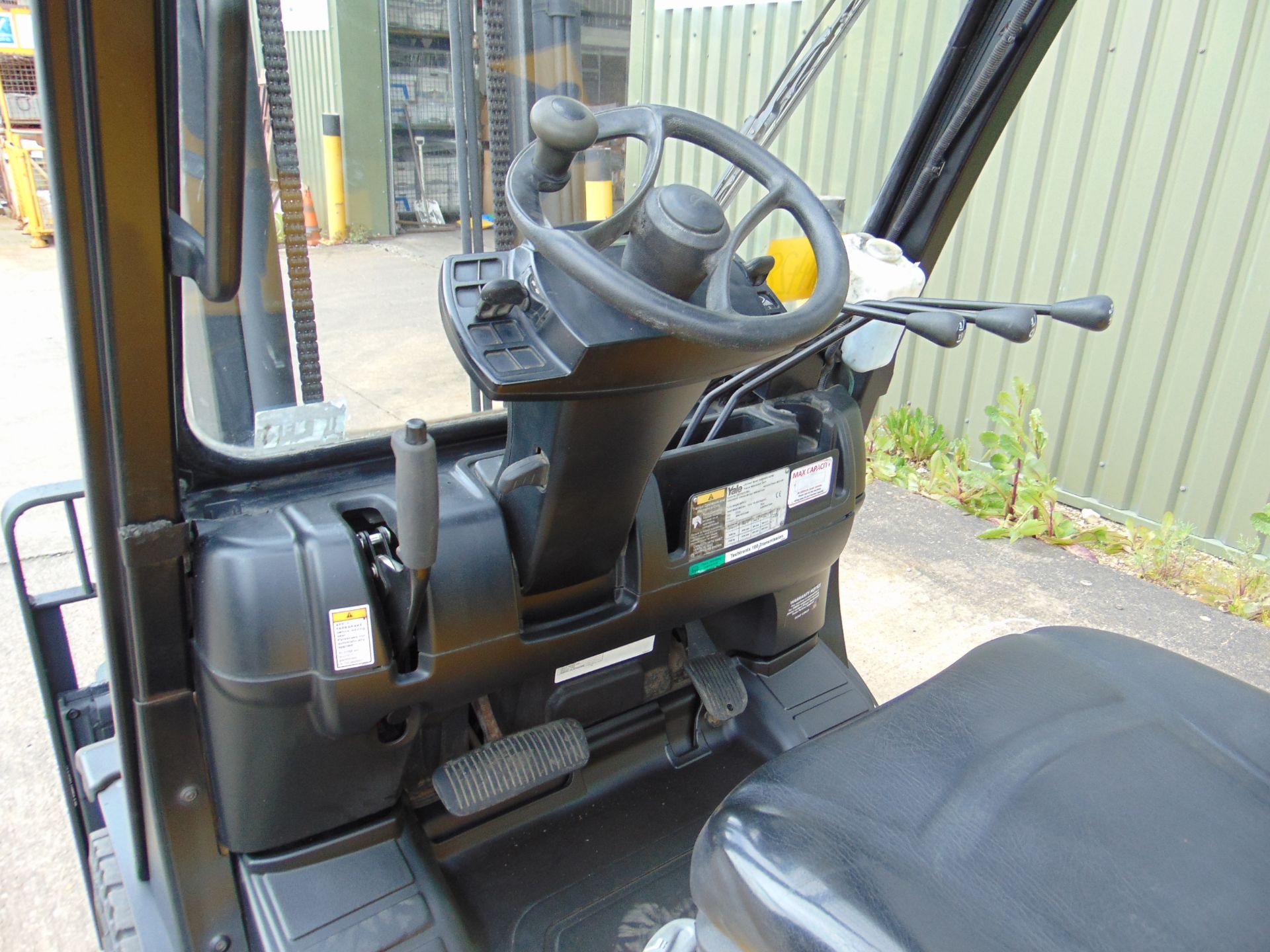 2011 Yale GDP 35VX Diesel Fork Lift Truck - Image 23 of 48