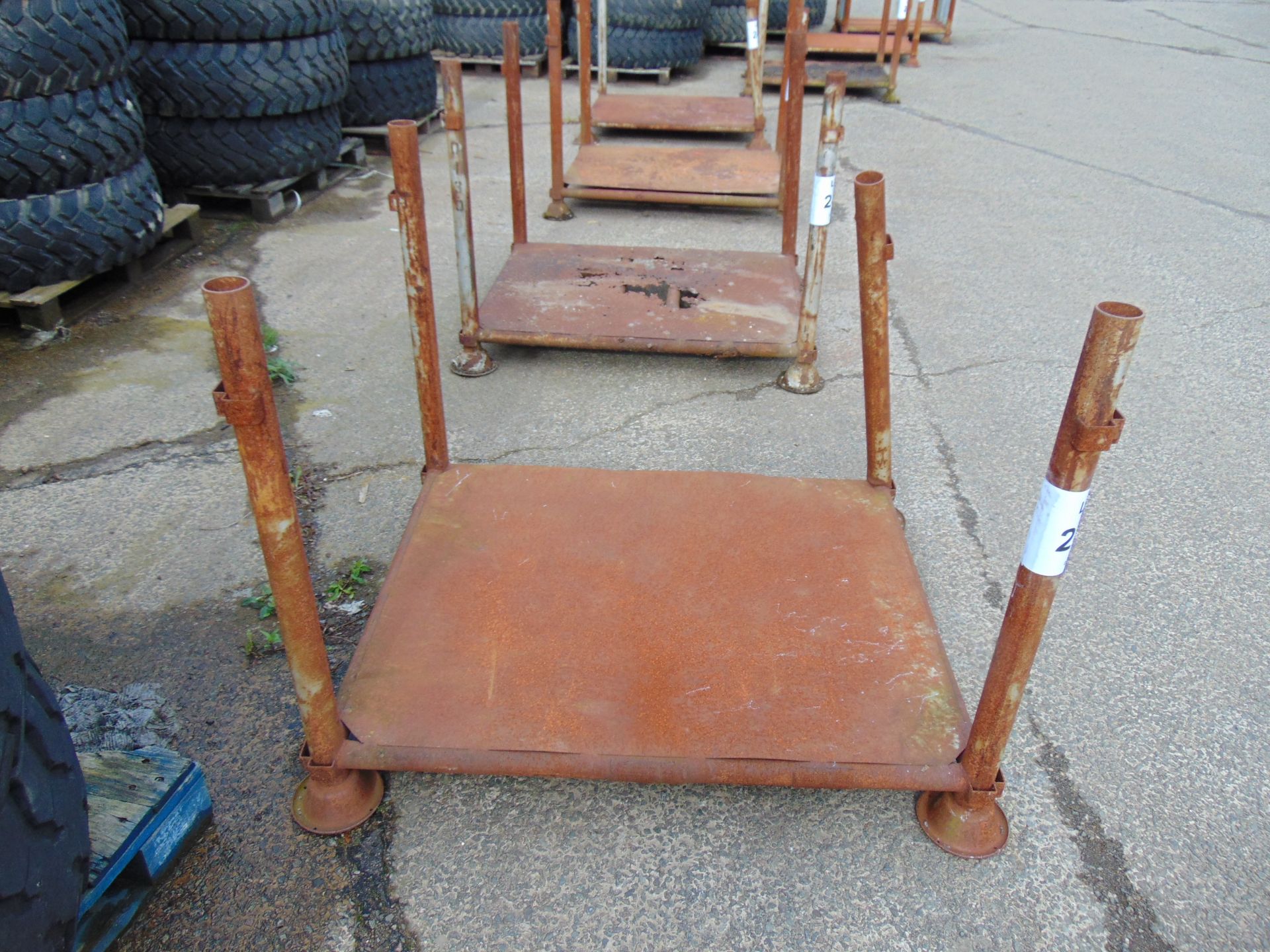 MOD STEEL STACKING POST STILLAGE