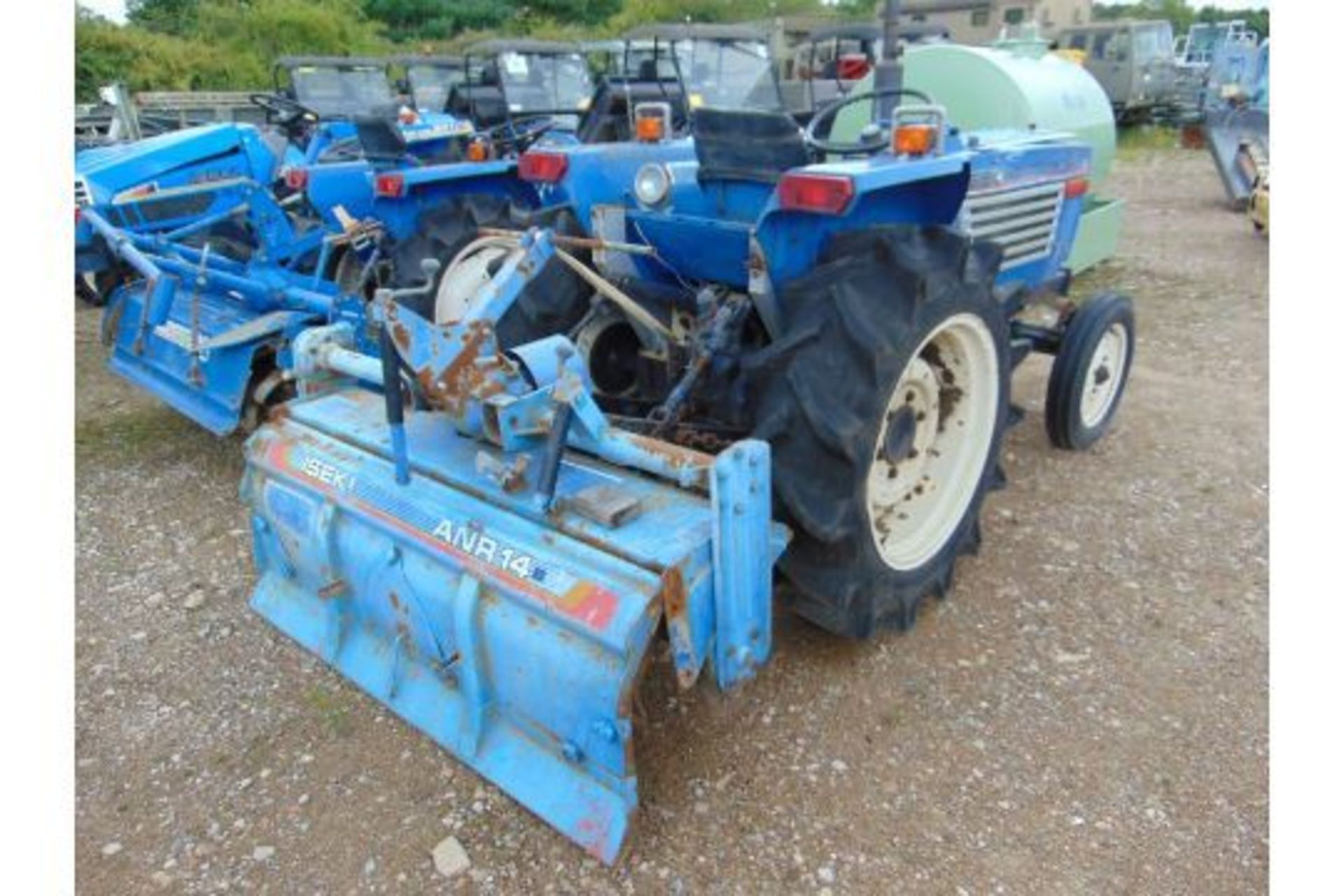 Iseki TL2500 2WD Compact Tractor c/w Rotovator ONLY 2692 HOURS! - Image 6 of 9