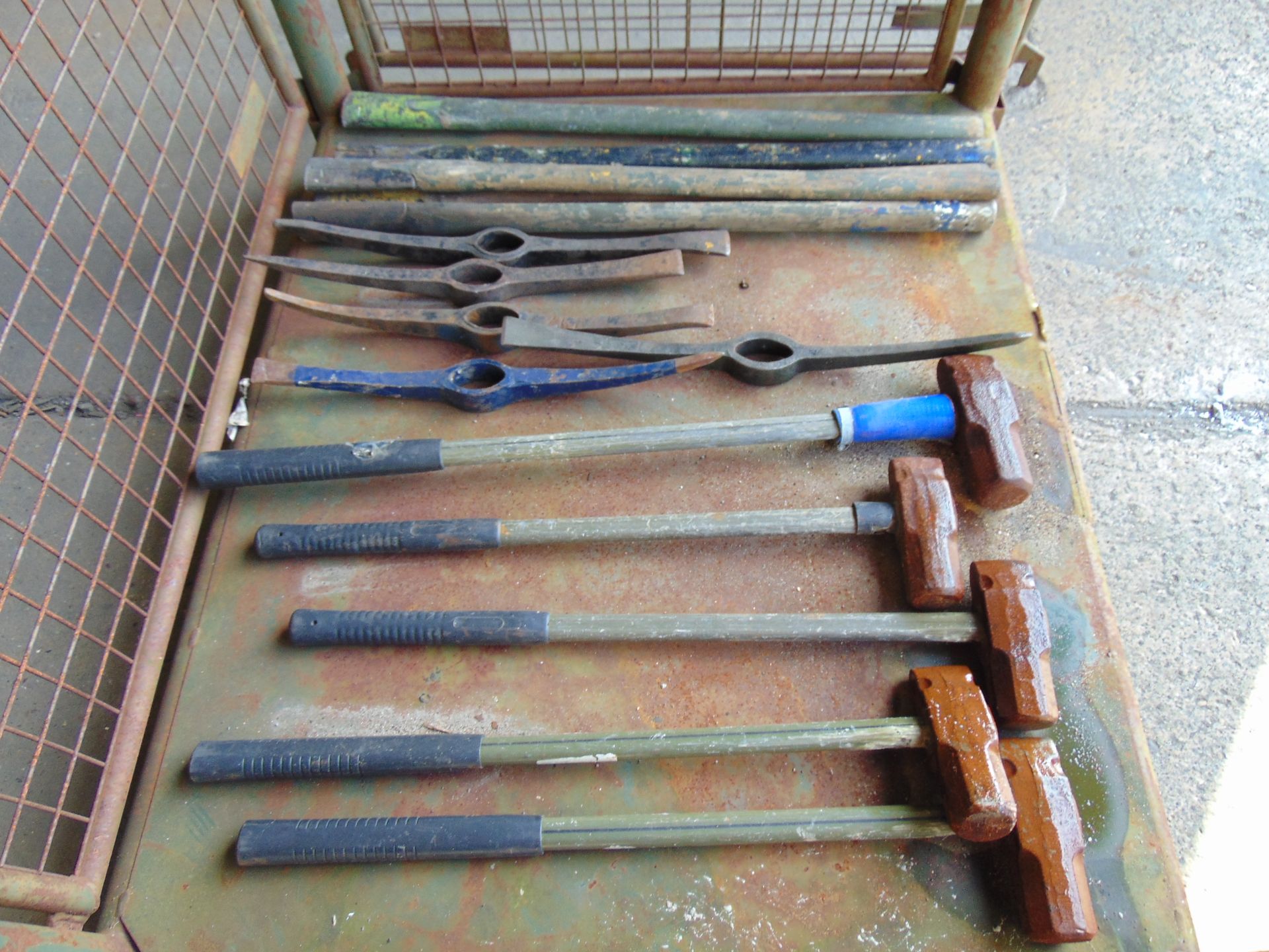 10 x British Army Pioneer Picks, Helves and Sledge Hammers - Image 3 of 5