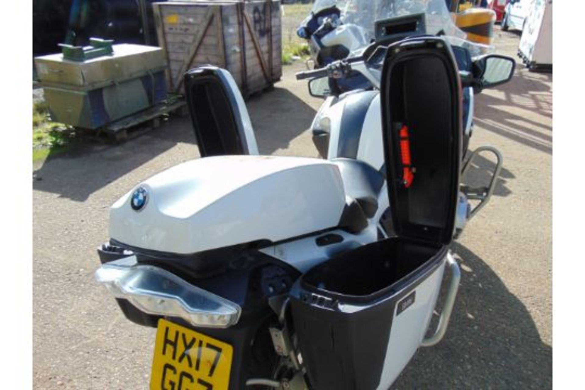 UK Police 2017 BMW R1200RT Motorbike - Bild 7 aus 17
