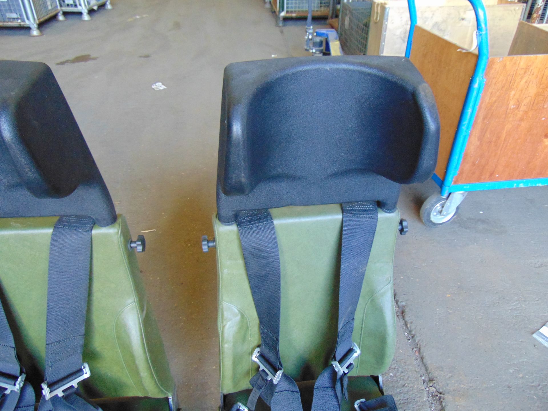 2 x New Unissued WIMIK Crew Seats c/w 5 Point Harness - Bild 5 aus 9