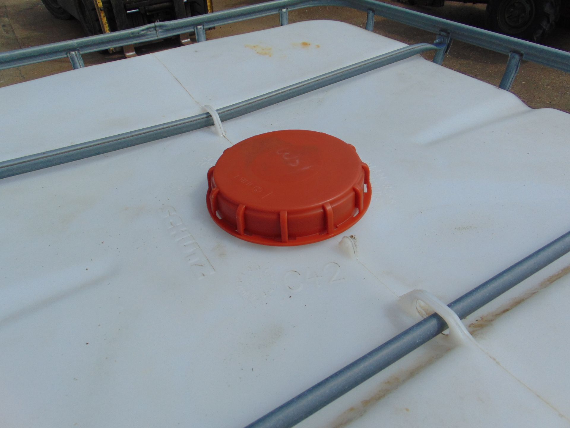 IBC tank & Spilguard Pallet spill container - Image 5 of 6