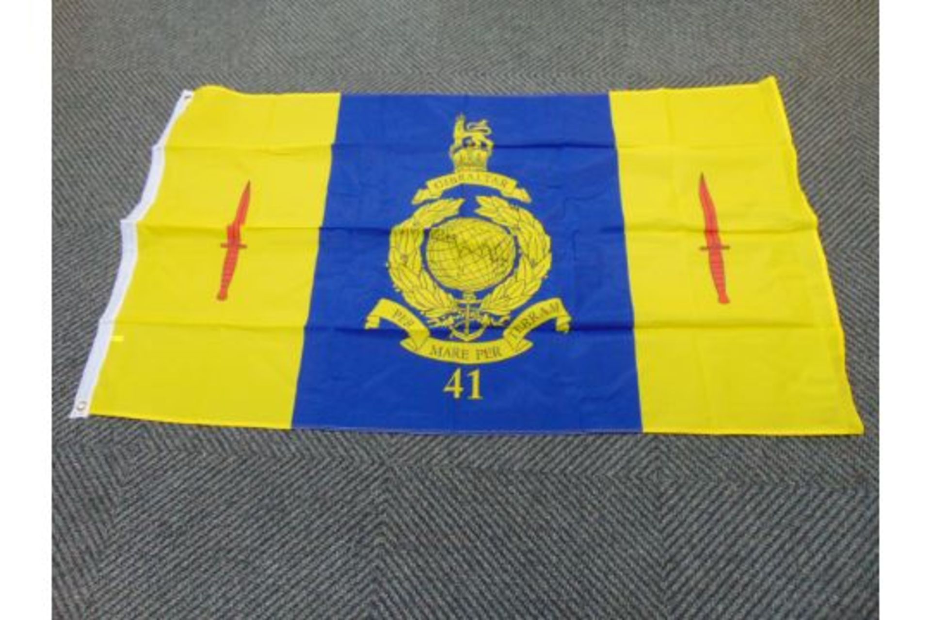 41 Commando Royal Marines Flag - 5ft x 3ft with Metal Eyelets.