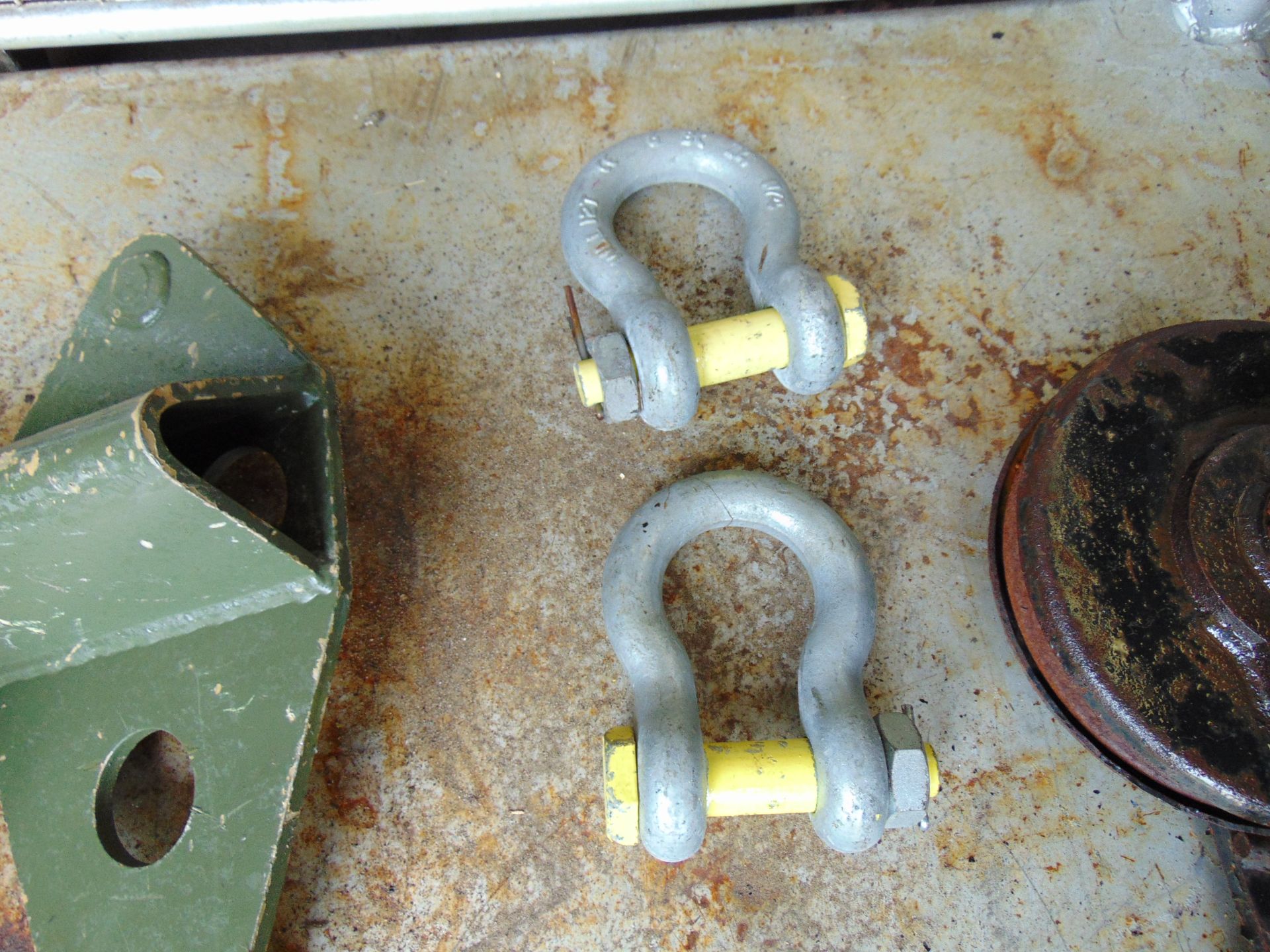 1 x Stillage Sepson Snatch Block Recovery D Shackles etc from MoD - Image 5 of 8