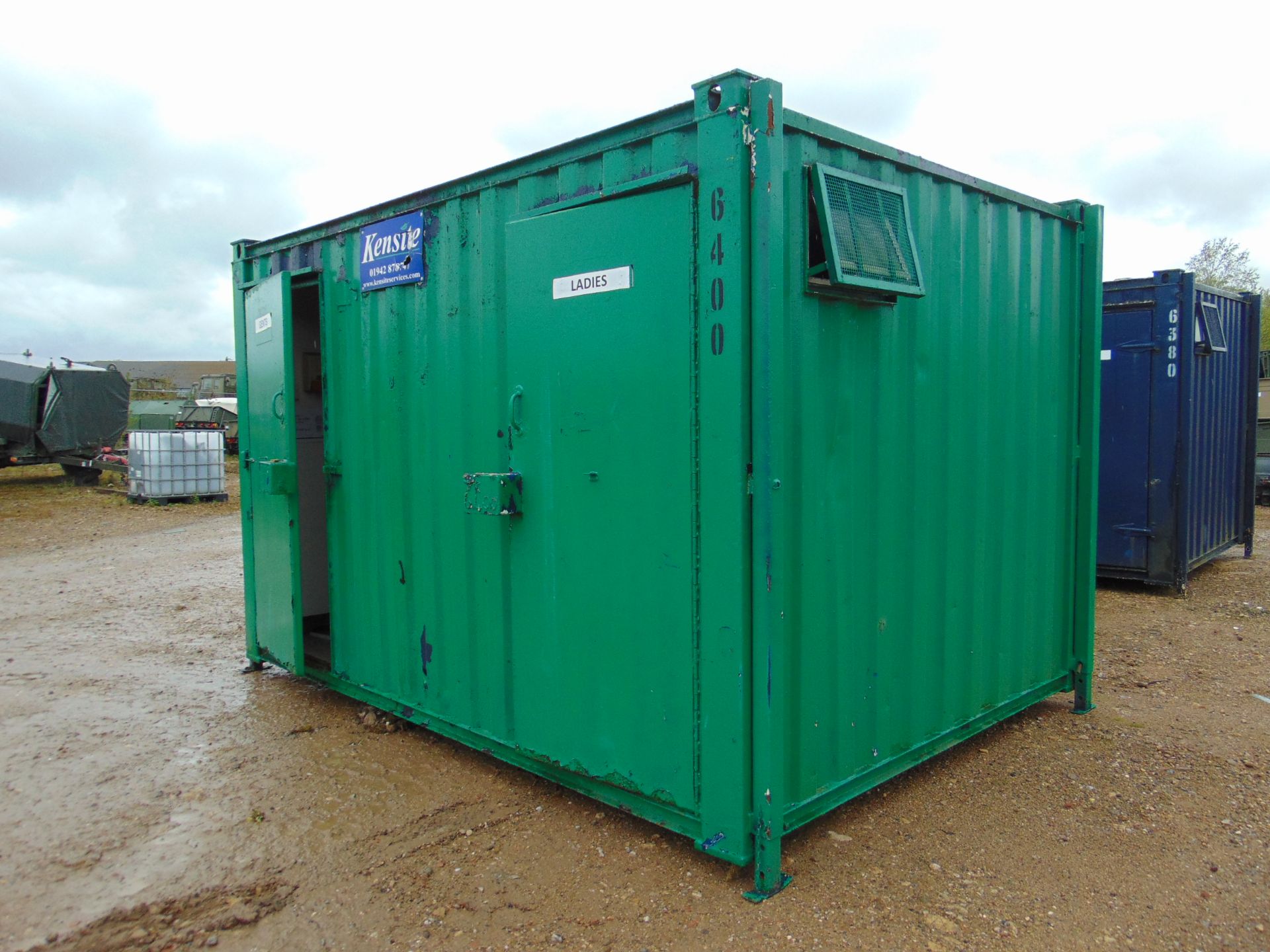 Male / Female Dual Compartment Toilet Block - Image 7 of 23