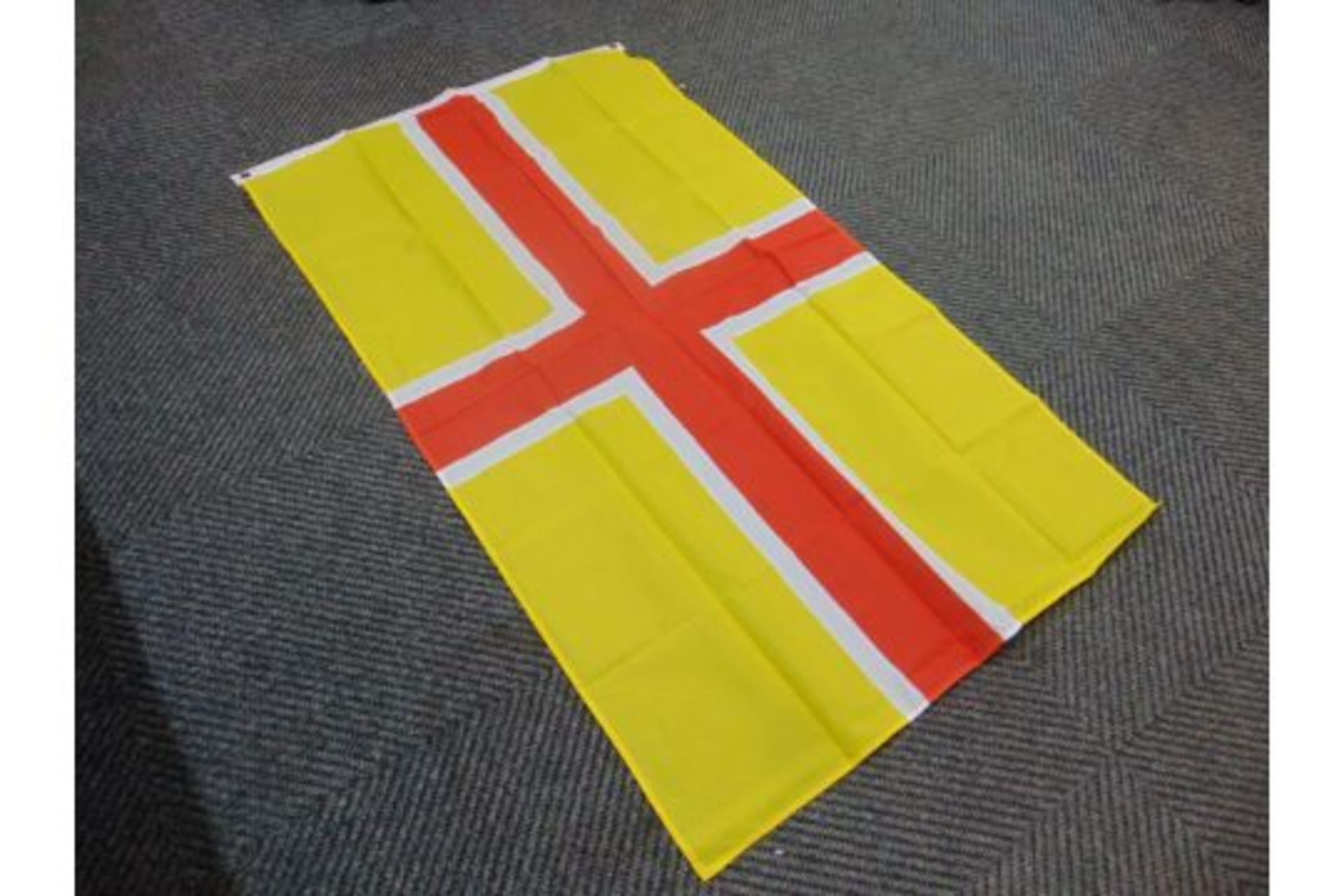 42 Commando Royal Marines Flag 5ft x 3ft with Metal Eyelets - Image 3 of 3