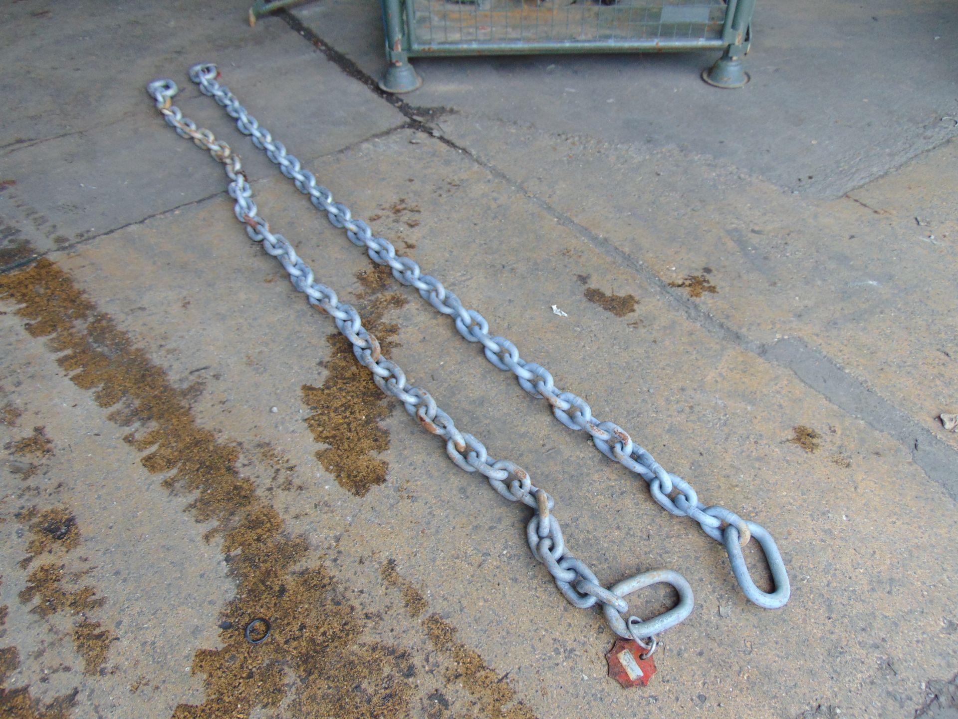 2 x Heavy-Duty Chains - Image 4 of 5