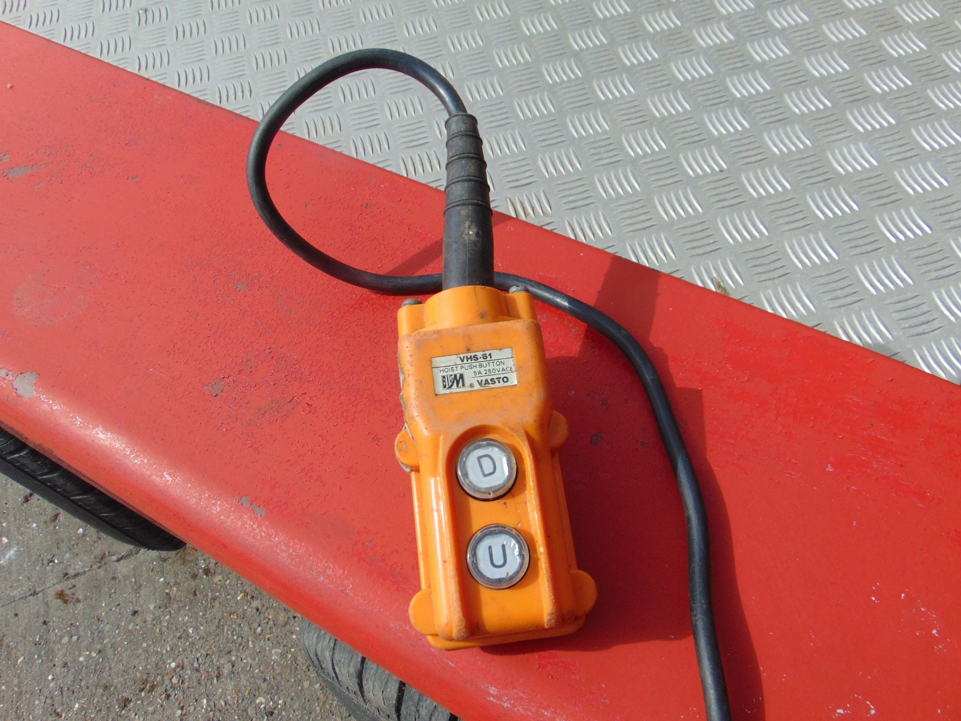 Vertical Reality Spider Mountain climbing system on mobile transport trailer - Image 37 of 47