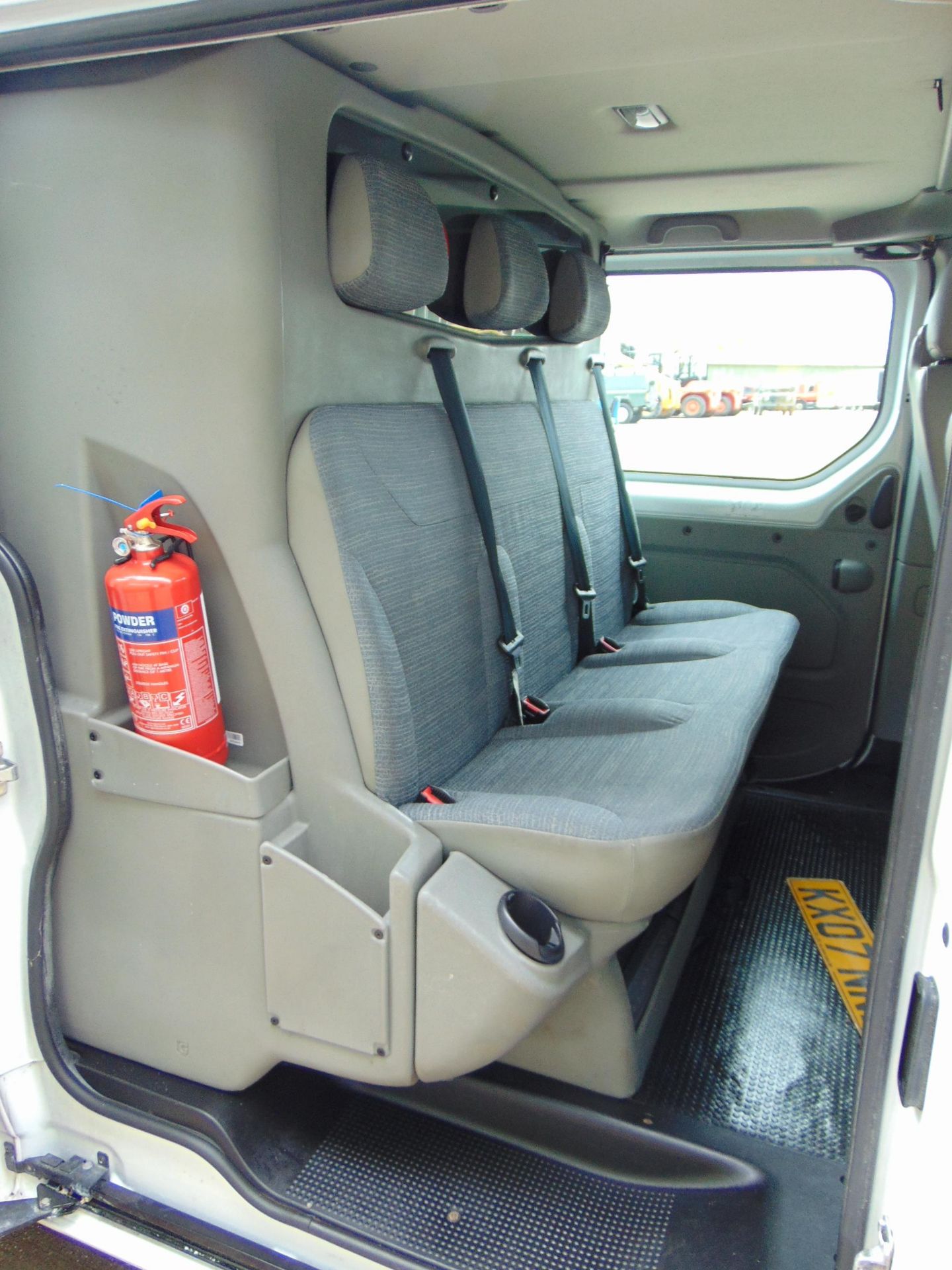 2007 Renault Trafic dCI 115 - 2ltr Diesel - 6 Seater Crew Van - Image 43 of 54