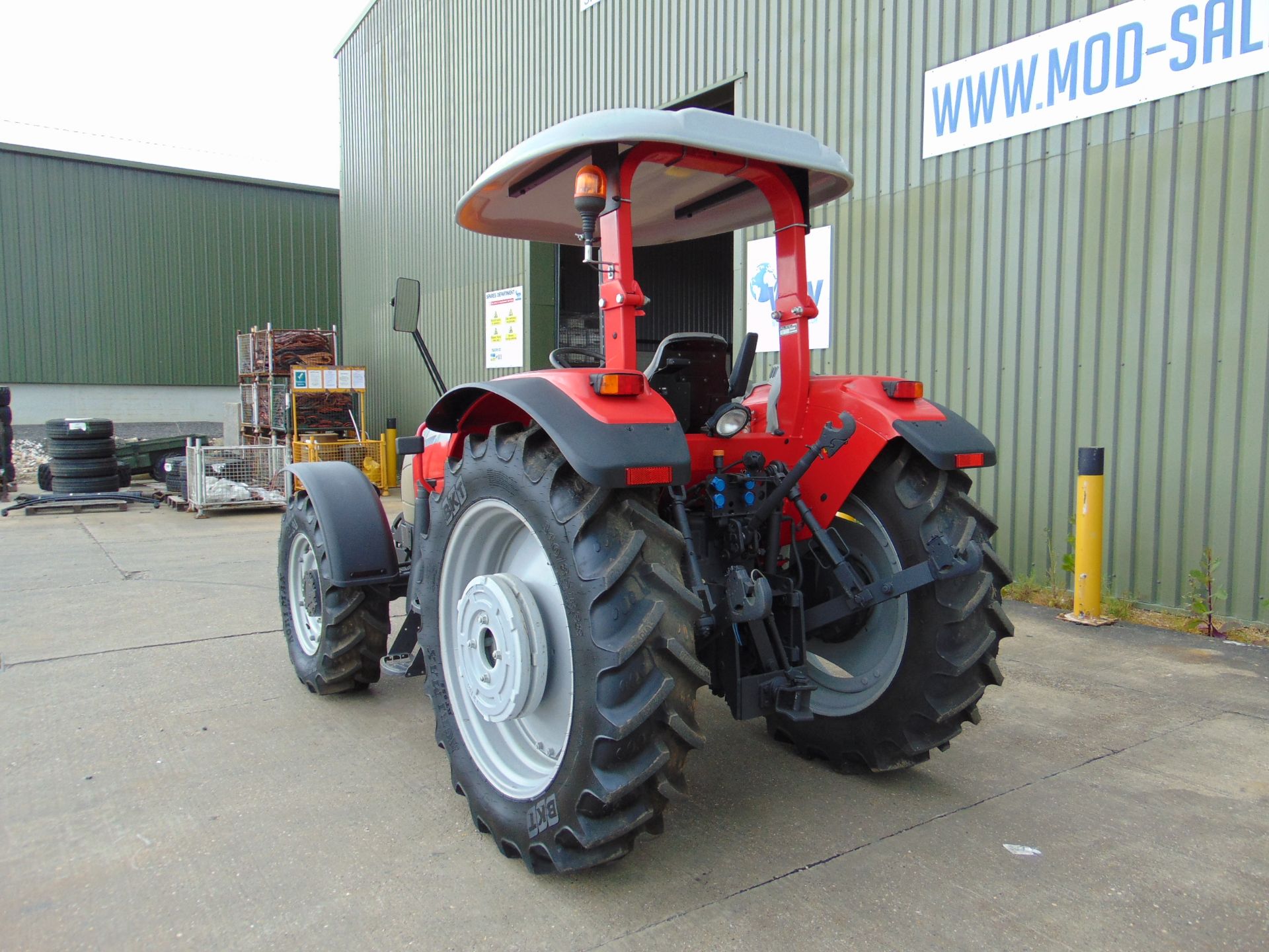 New Unused 2017 McCormick C90 Max T3 4WD Agricultural Tractor - Perkins Diesel Engine - Image 5 of 56