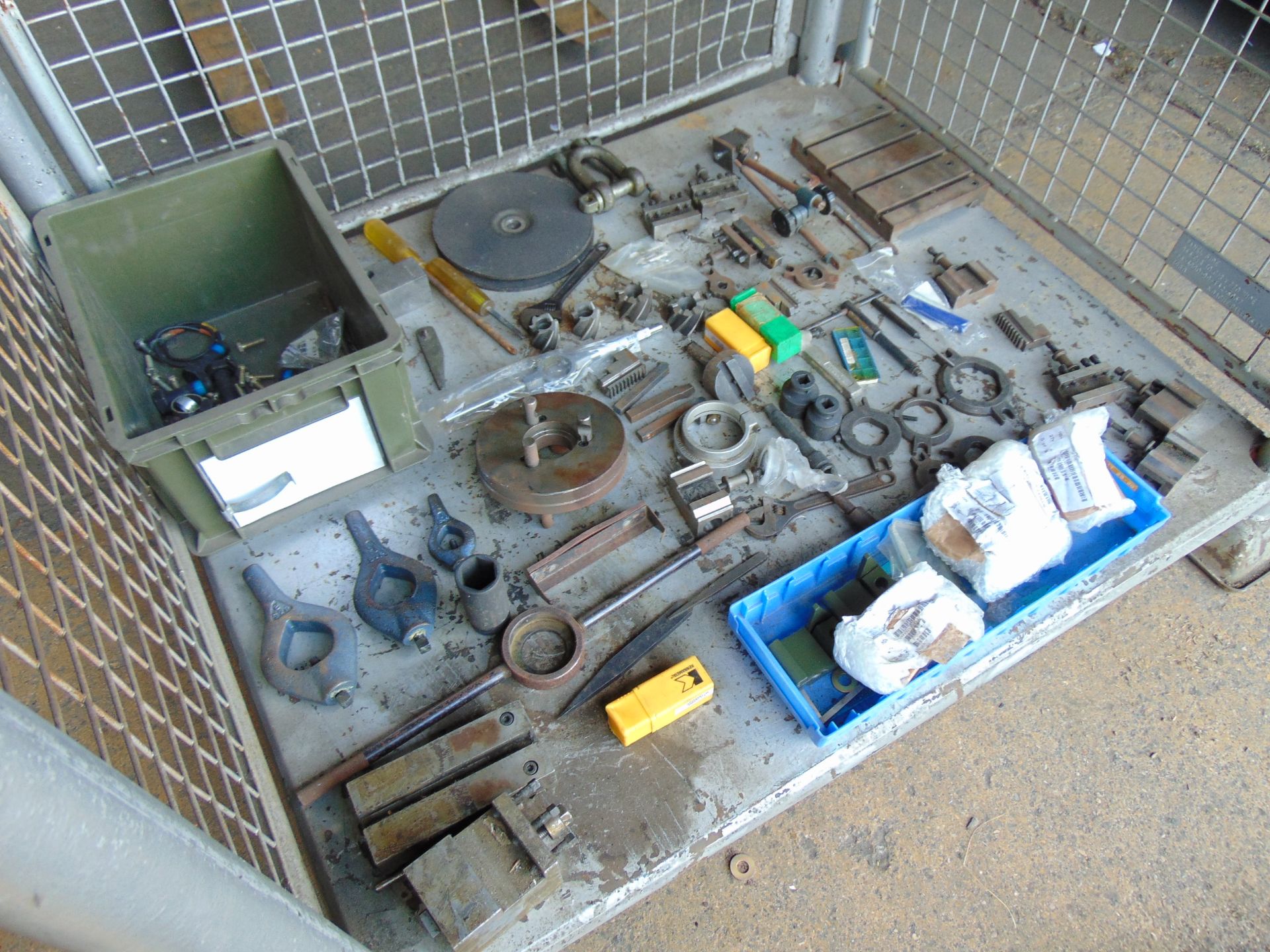 1 x Stillage of Lathe Tools from MoD Workshop - Image 3 of 6