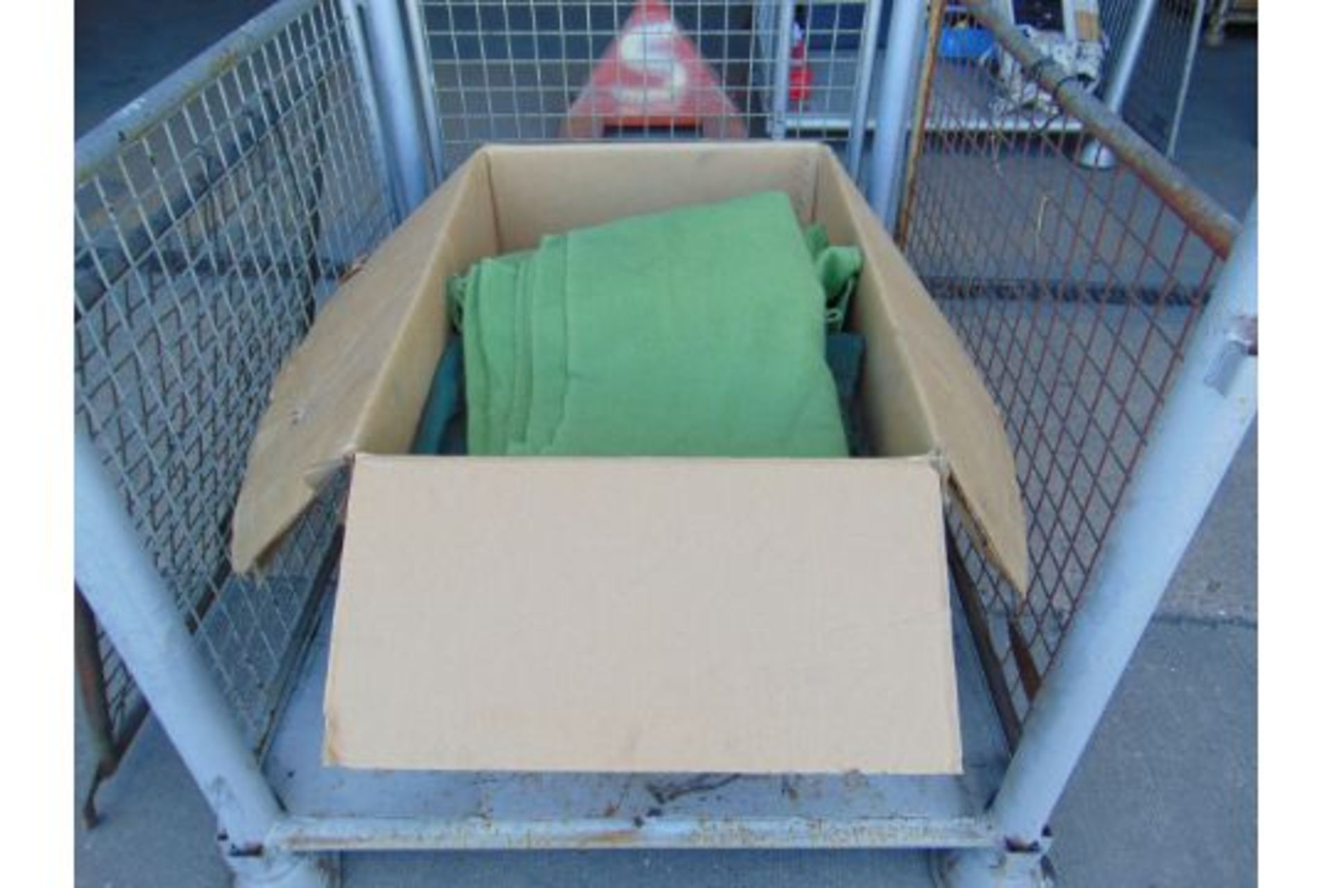 Stillage British Army Blankets from MOD - Image 2 of 5
