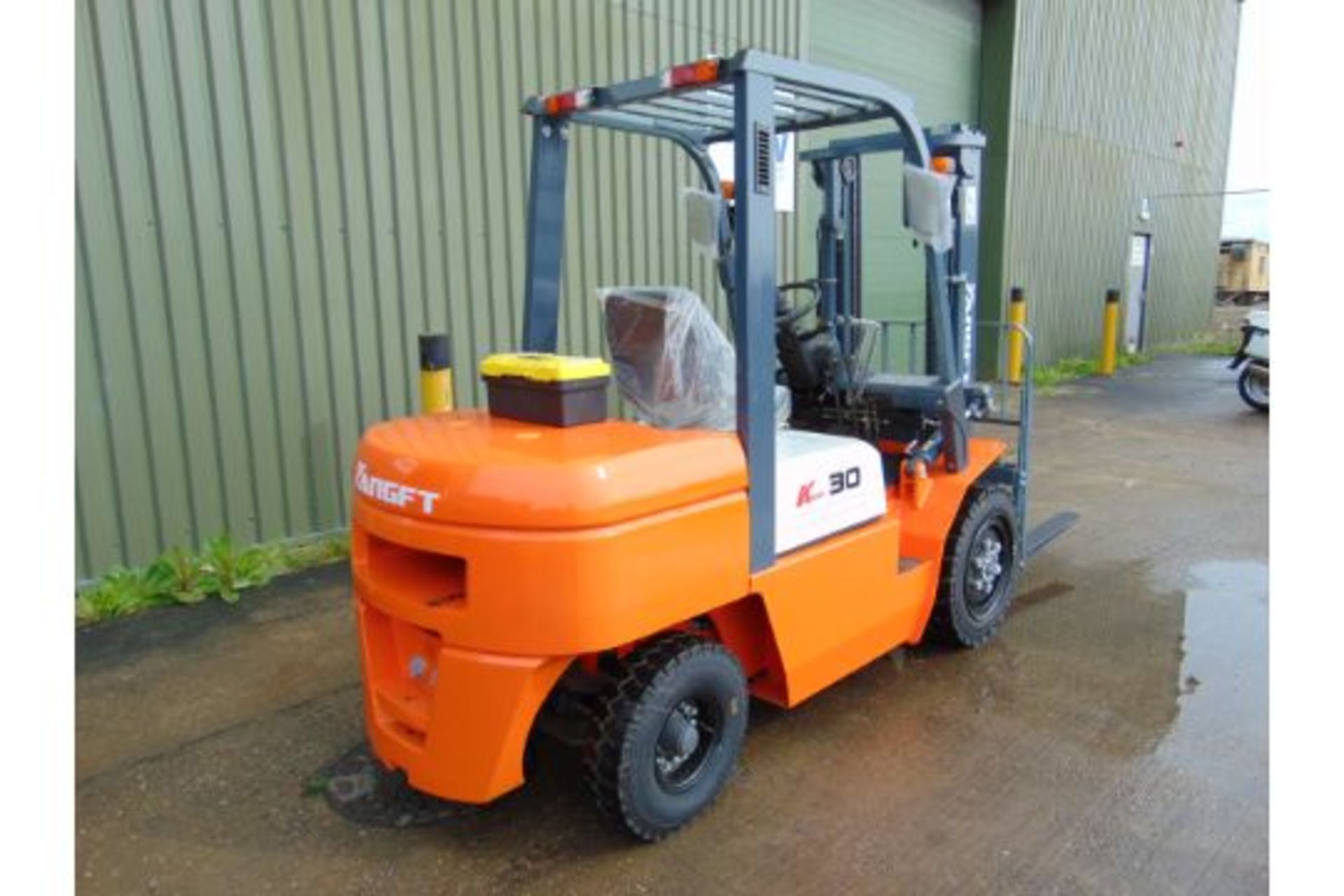 NEW UNUSED 2023 YangFT CPCD 30 K-Series II Diesel Fork Lift Truck - Image 5 of 40