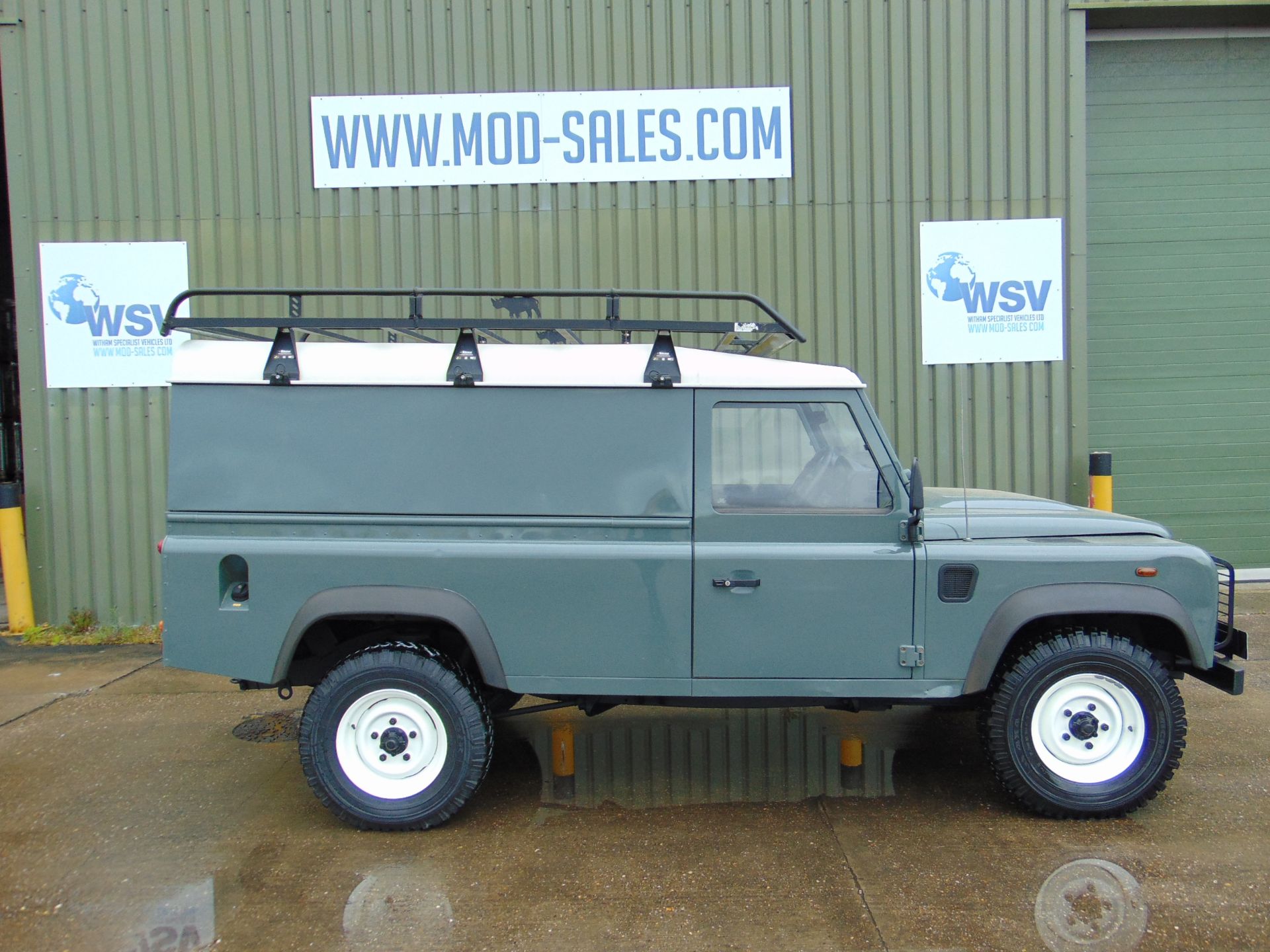 2009 Land Rover Defender110 Hard Top Diesel Light 4 x 4 Utility 59,000 mls, winch From UK Govt Dept - Image 4 of 67