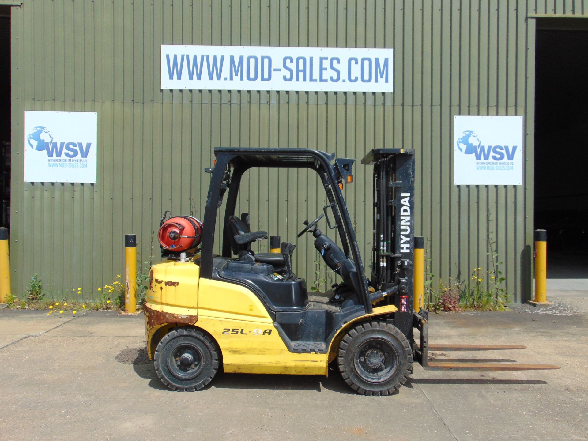 2017 Hyundai 25L-9A 2.5T - LPG Fork Lift Truck - Image 5 of 44