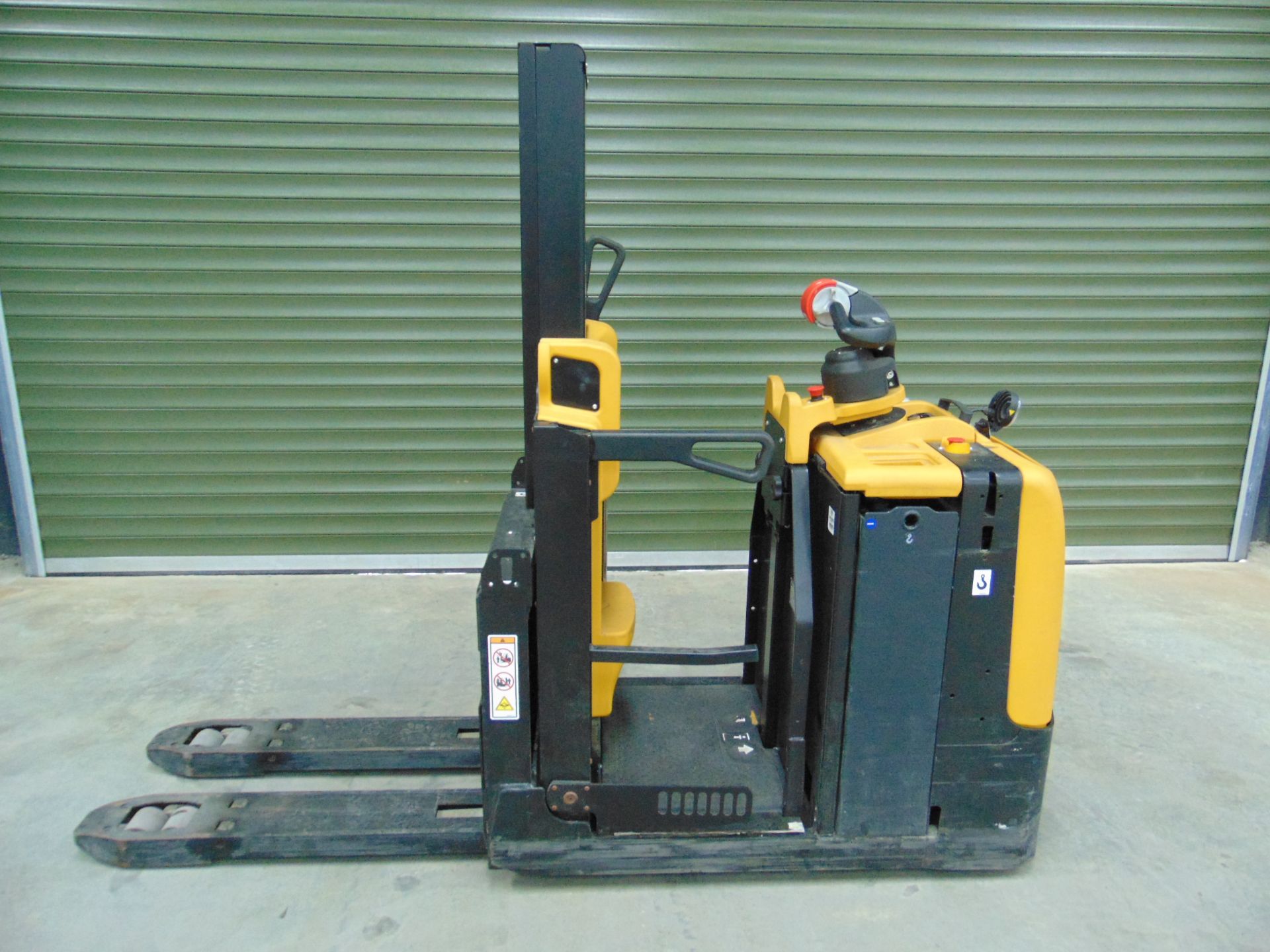 2021 Yale MO20 Electric Low Level Order Picker w/ Battery Charger - Image 3 of 35