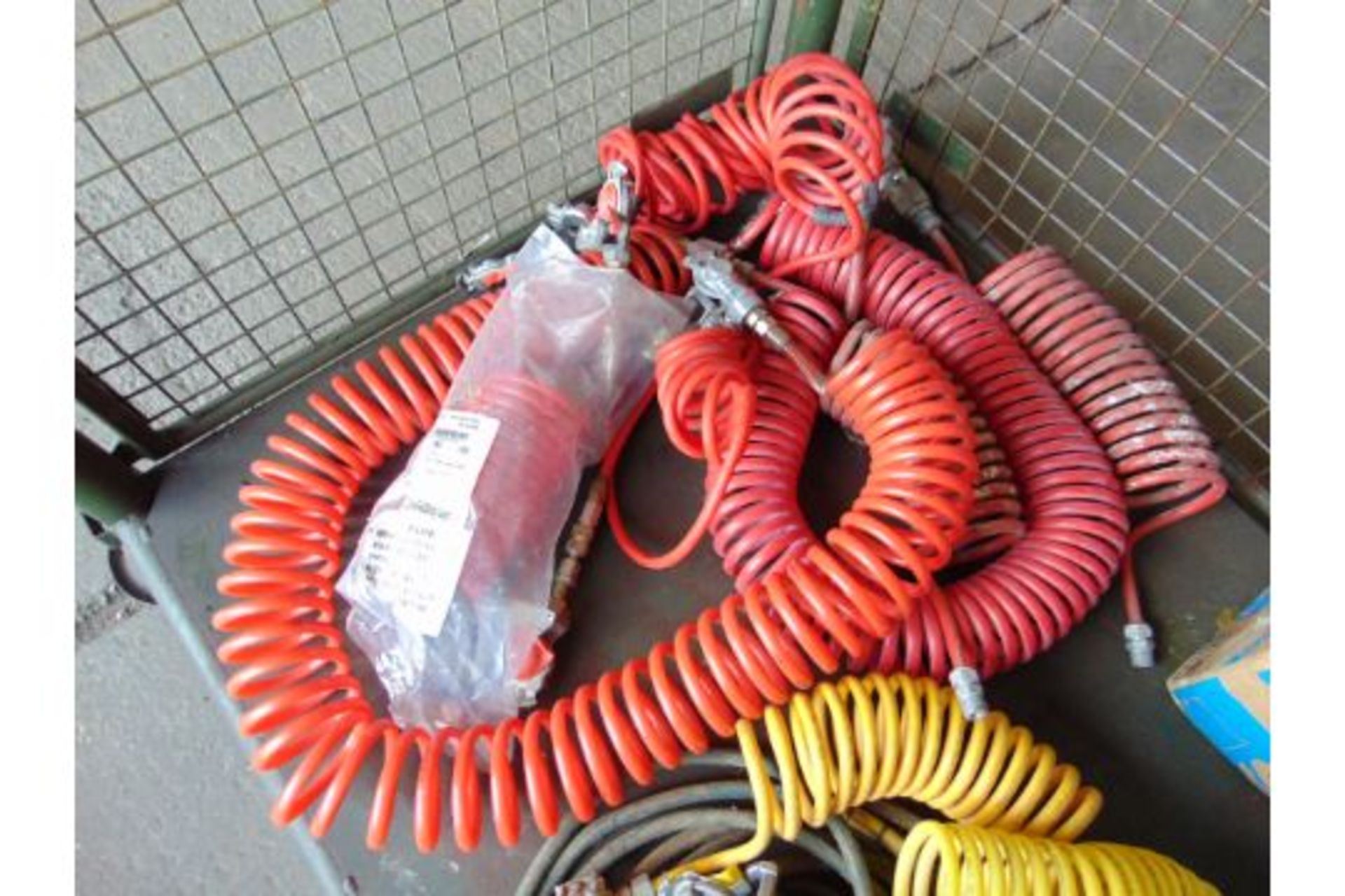 Stillage of Air Lines & Air Compressor - Image 3 of 4