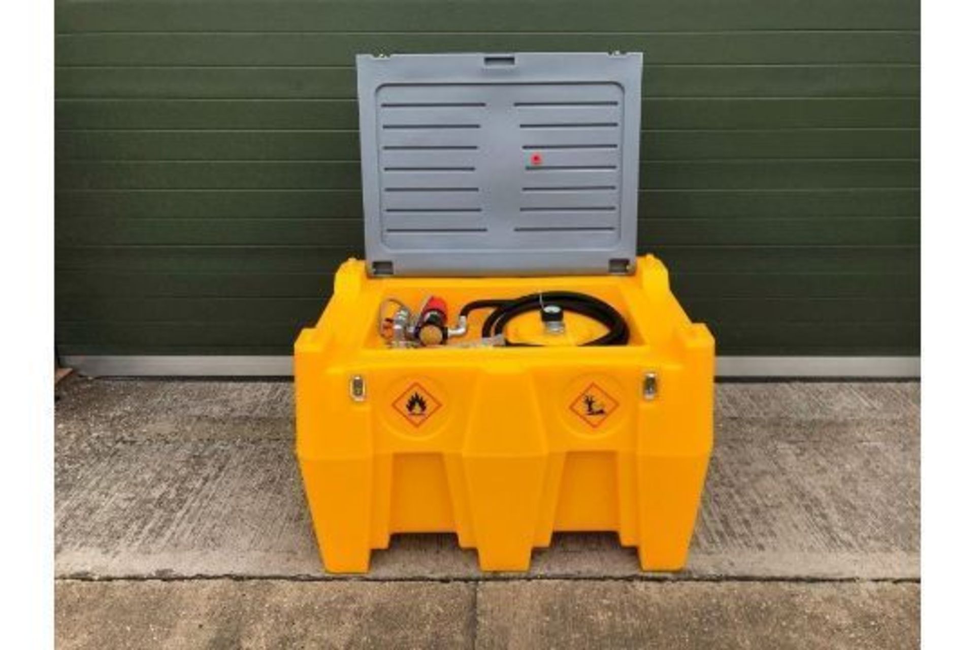 BRAND NEW Unused DTK480 Transportable Diesel Tank with Digital Dispenser - Image 3 of 39